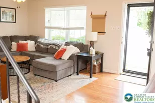 4161 Newport Dr, Emmaus Boro, PA 18049 - Photo 8