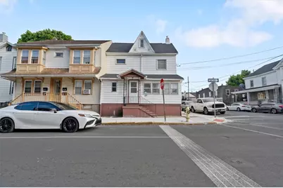 1056 Washington Street, Easton, PA 18042 - Photo 1