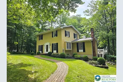 125 Ridge Court, Ross Twp, PA 18353 - Photo 1