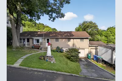 720 Lechauwecki Avenue, Fountain Hill Boro, PA 18015 - Photo 1