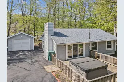 209 Greenbriar Circle, Coolbaugh Twp, PA 18466 - Photo 1