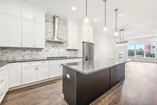 292 Dickenson St, Columbus, OH 43215 - Photo 10