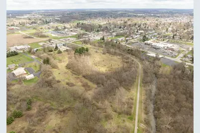 825 Harding Way W, Galion, OH 44833 - Photo 14