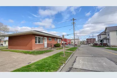 126 S 9th Street, Cambridge, OH 43725 - Photo 4