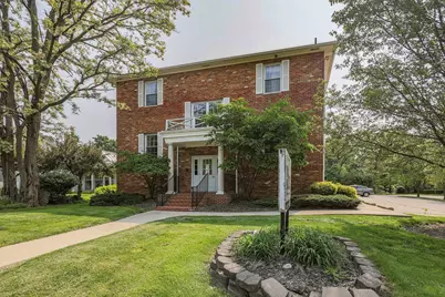 5830 N High Street, Worthington, OH 43085 - Photo 2