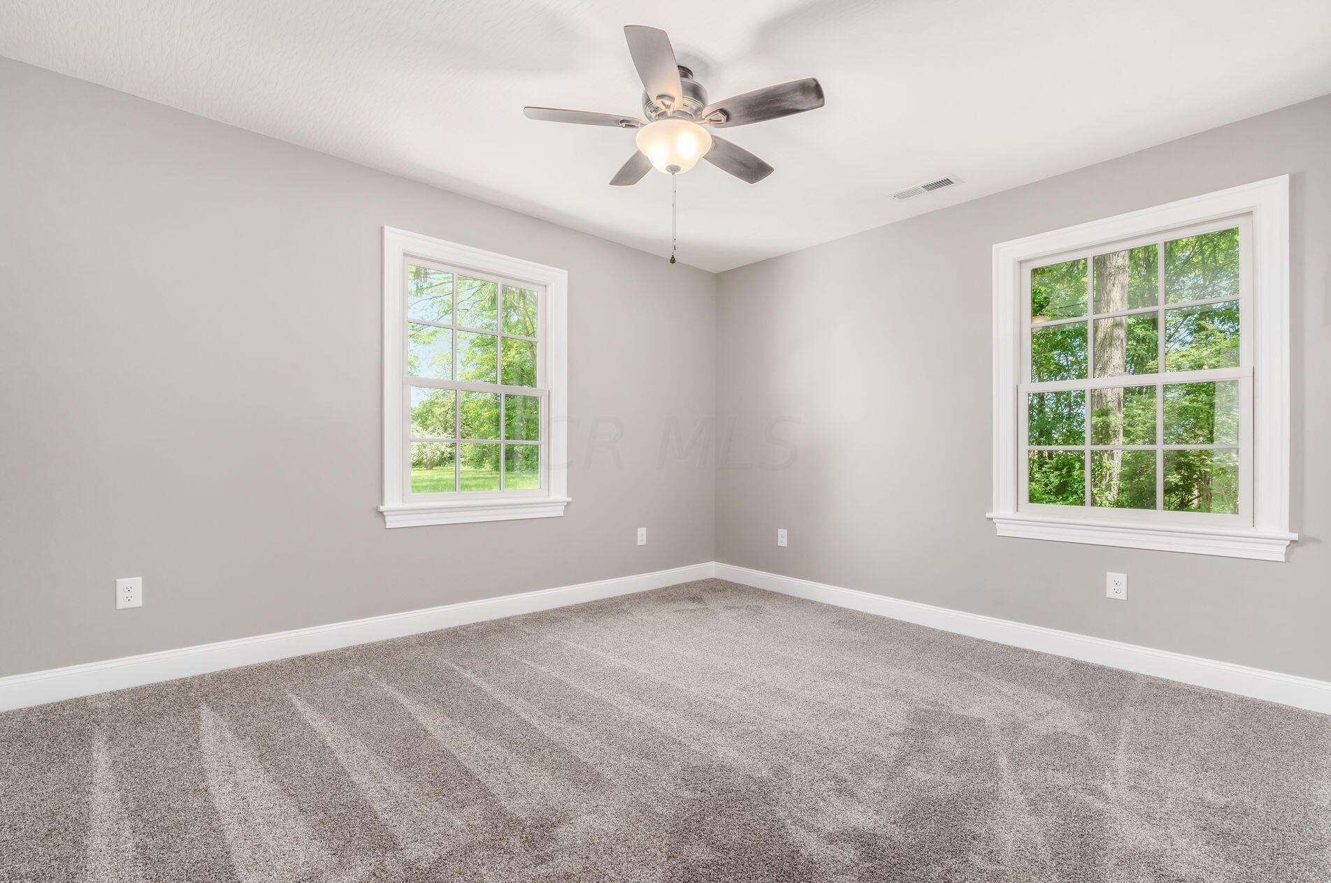 7195 Lancaster Rd, Hebron OH 43025-9777 exterior