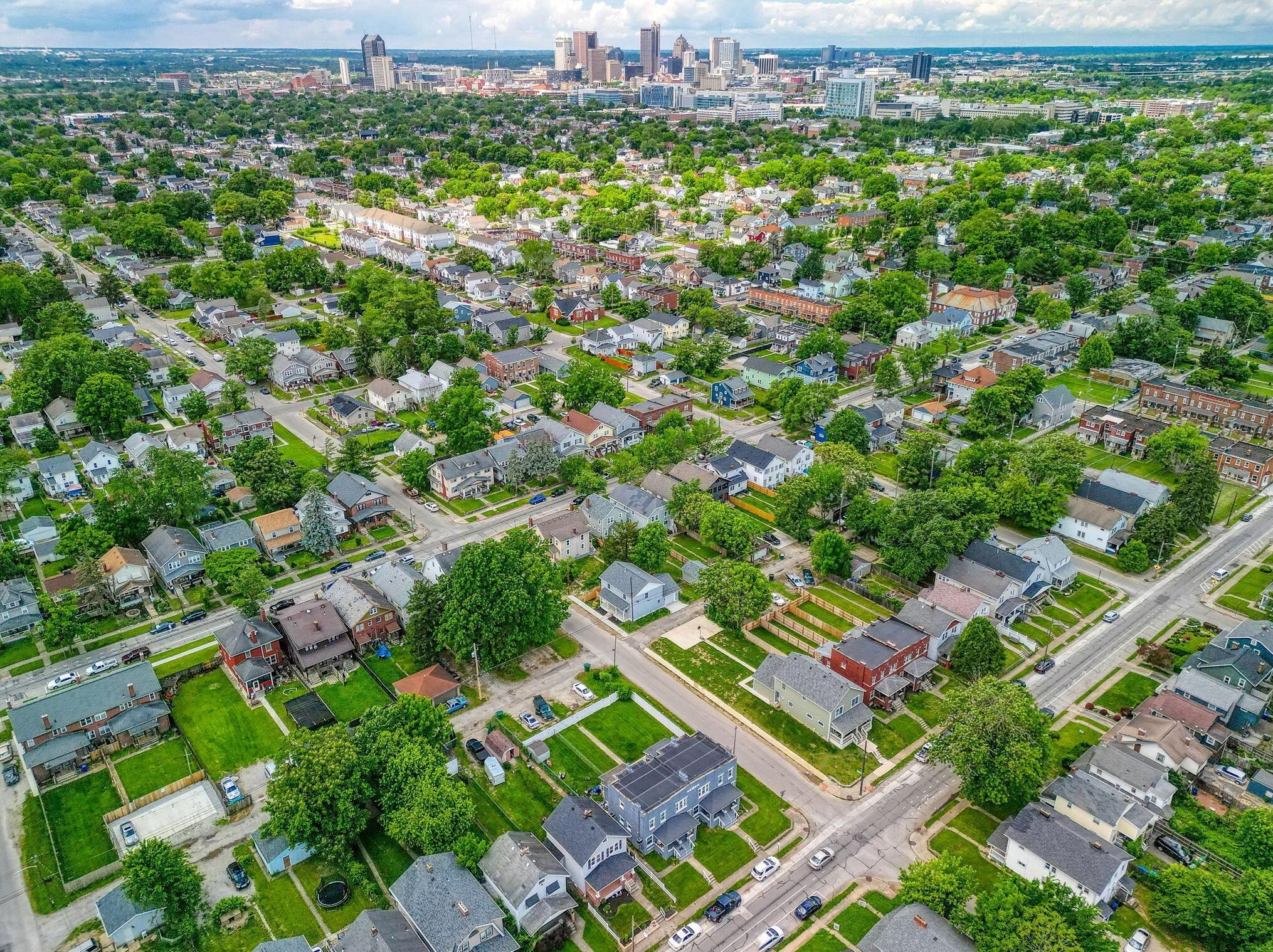 1155 Champion Ave, Columbus OH  43206-3025 exterior