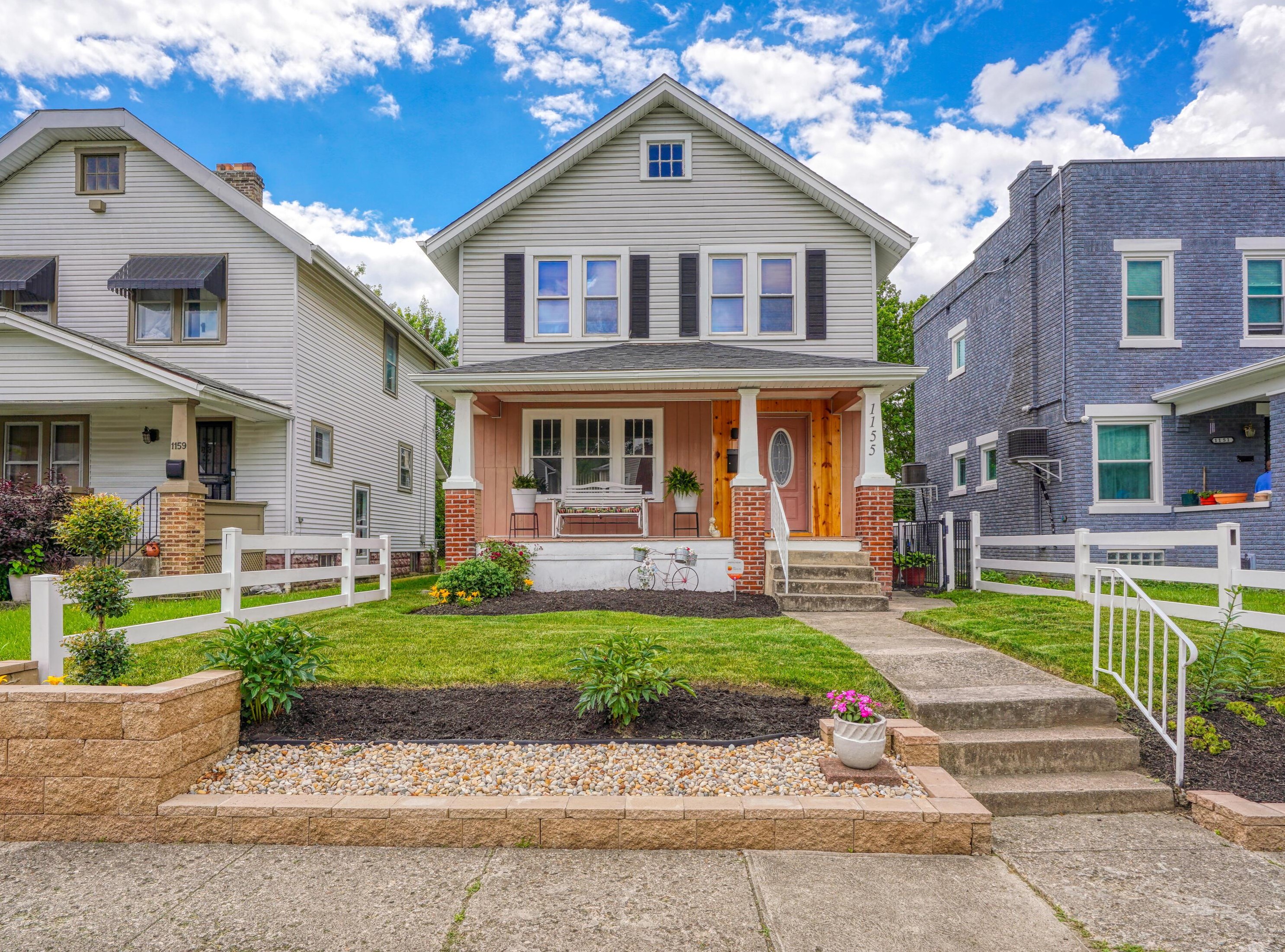 1155 Champion Ave, Columbus OH  43206-3025 exterior