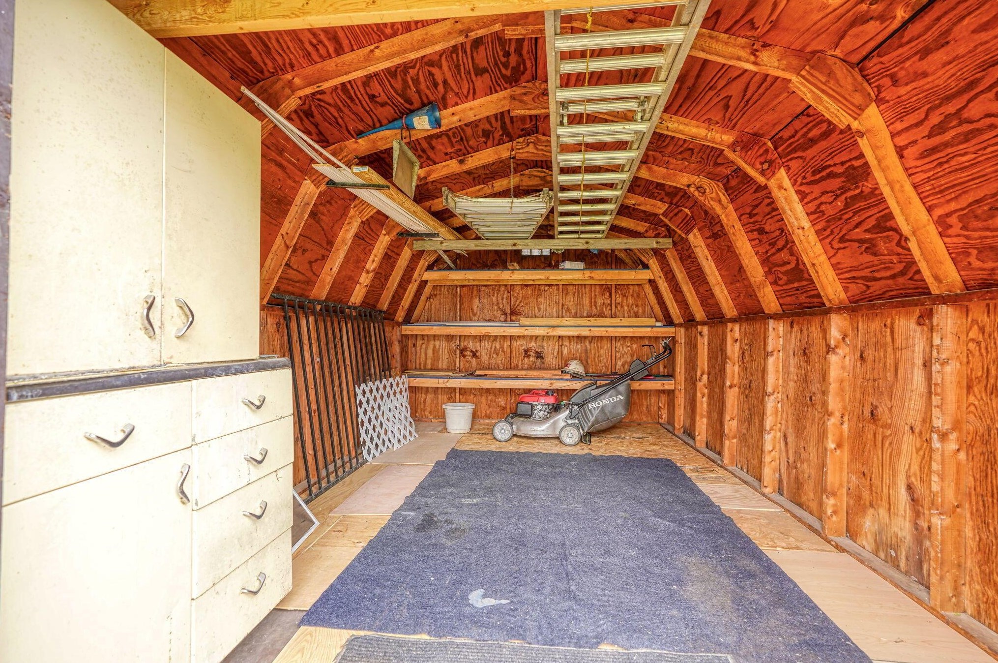 1155 Champion Ave, Columbus OH  43206-3025 exterior