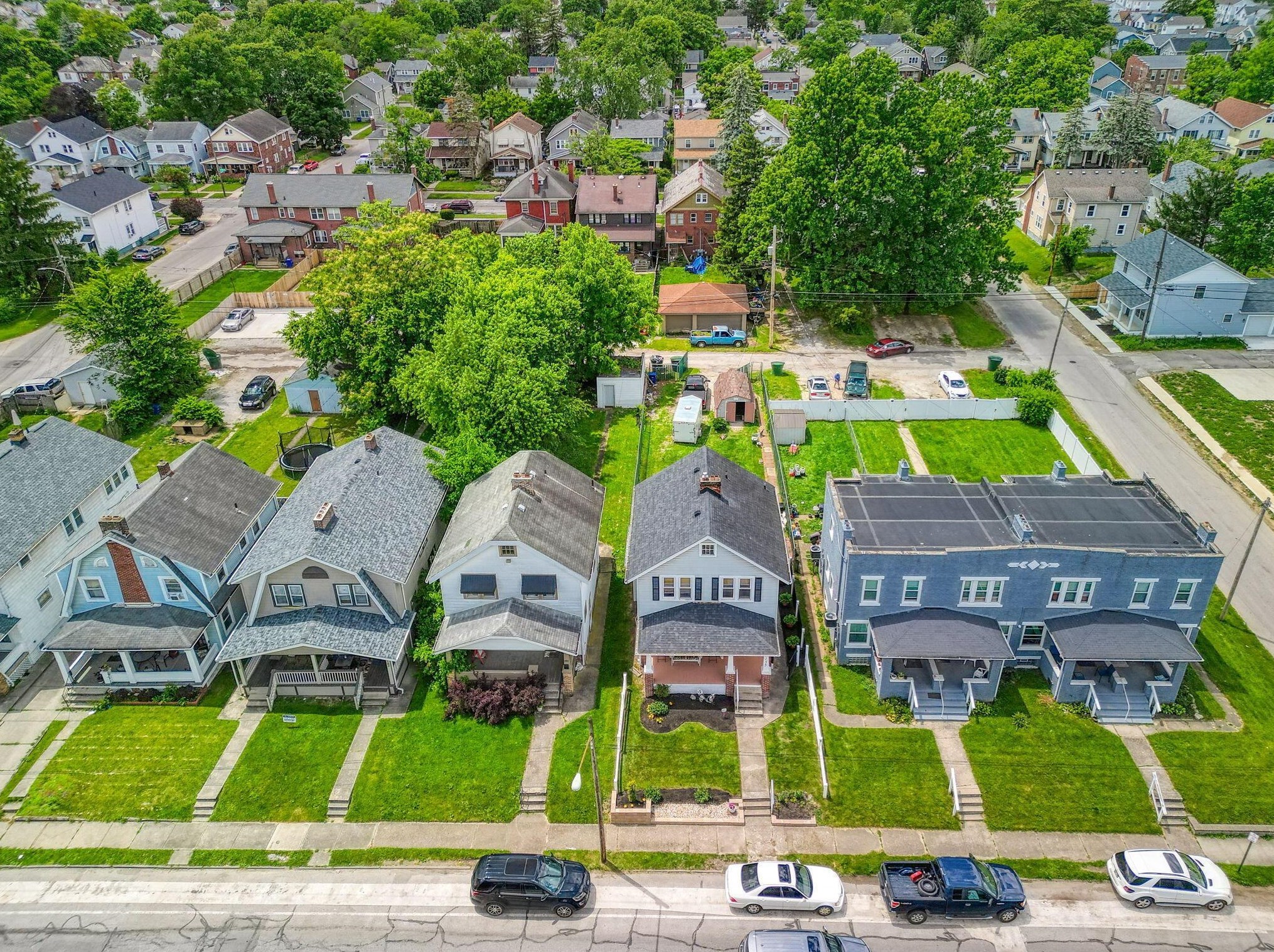 1155 Champion Ave, Columbus OH  43206-3025 exterior