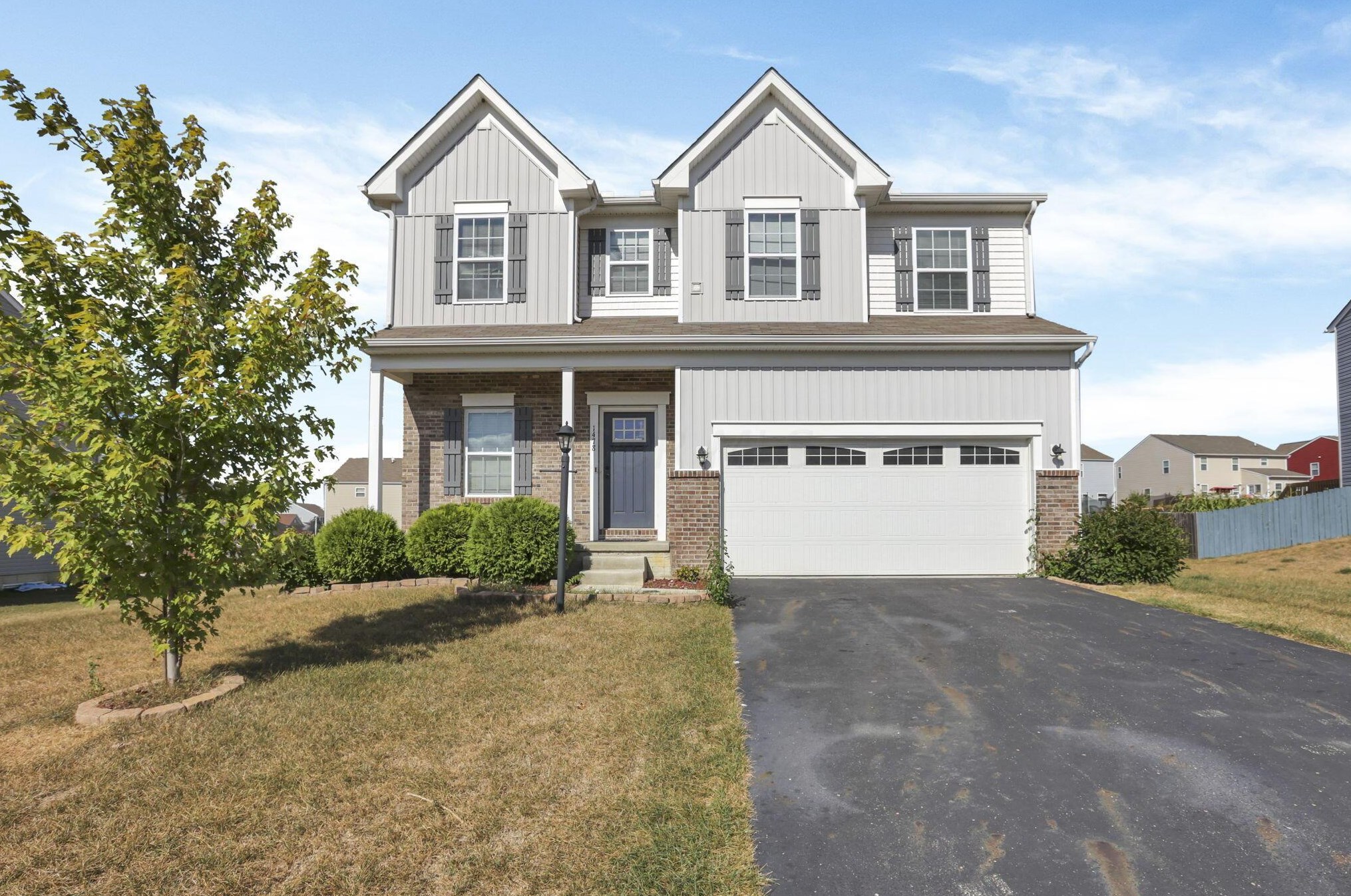 1478 Mary Lou Dr, Pataskala, OH 43062