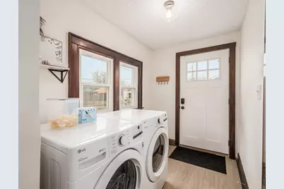 386 E Welch Avenue, Columbus, OH 43207 - Photo 10