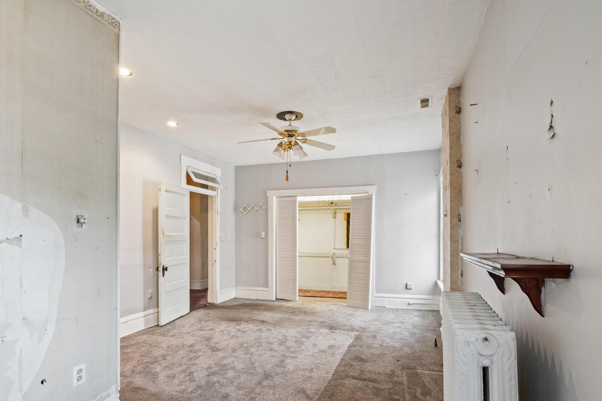 1775 Franklin Park, Columbus OH  43205-2217 exterior