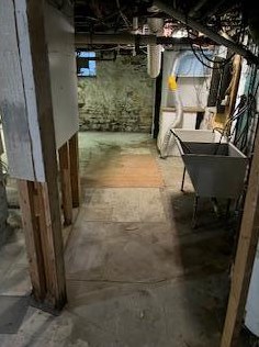 1775 Franklin Park, Columbus OH  43205-2217 exterior