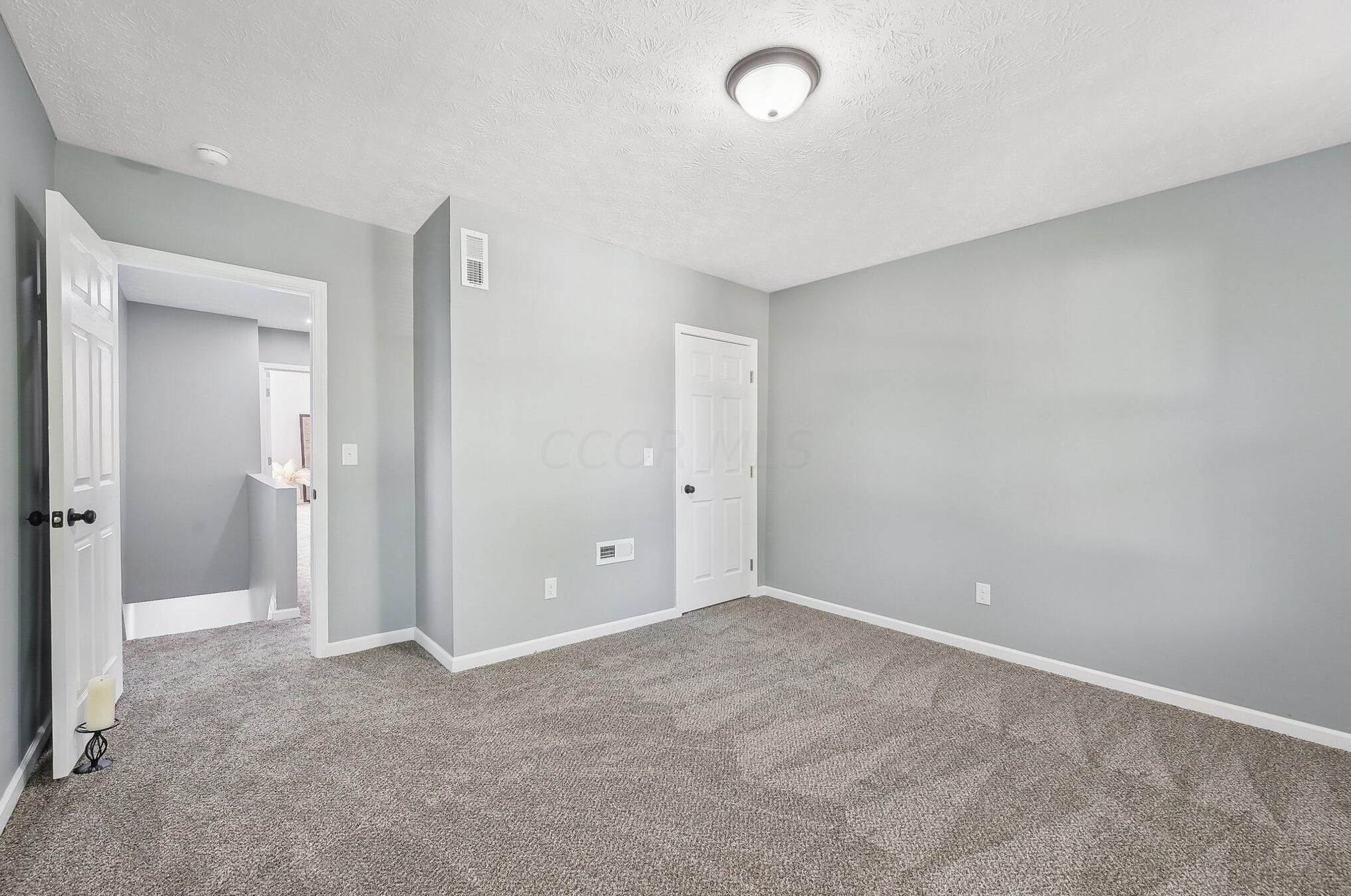 1032 Seymour Ave, Columbus OH 43206-1839 exterior