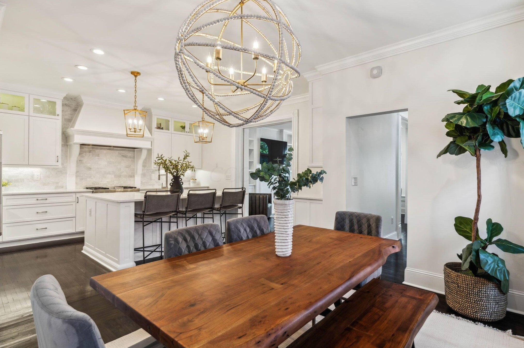 181 Thurman Ave, Columbus OH 43206-3216 exterior