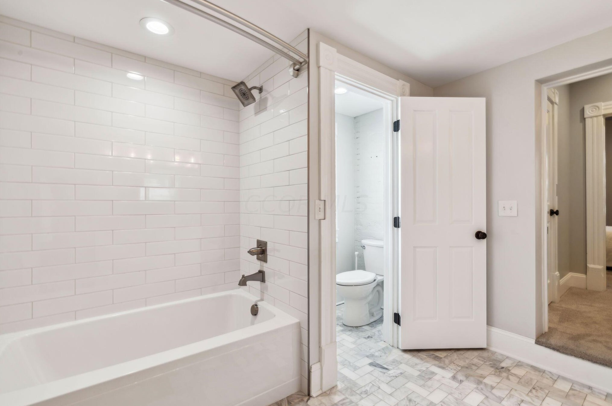 181 Thurman Ave, Columbus OH 43206-3216 exterior