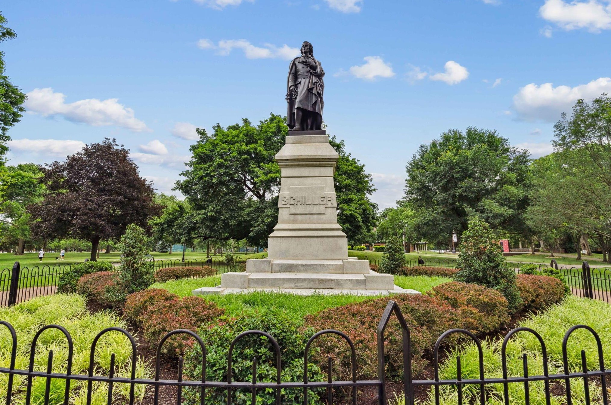 181 Thurman Ave, Columbus OH 43206-3216 exterior