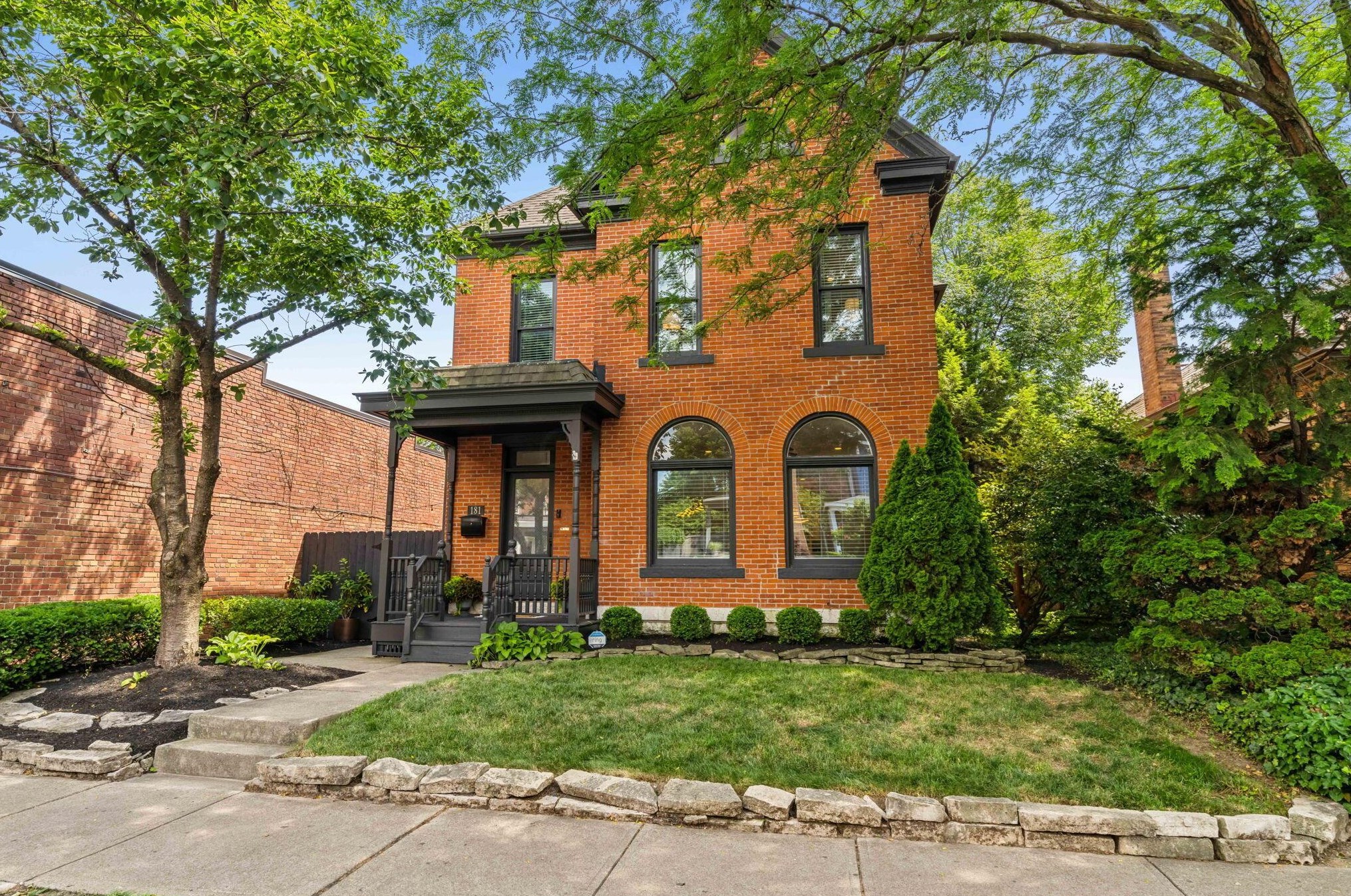 181 Thurman Ave, Columbus OH 43206-3216 exterior