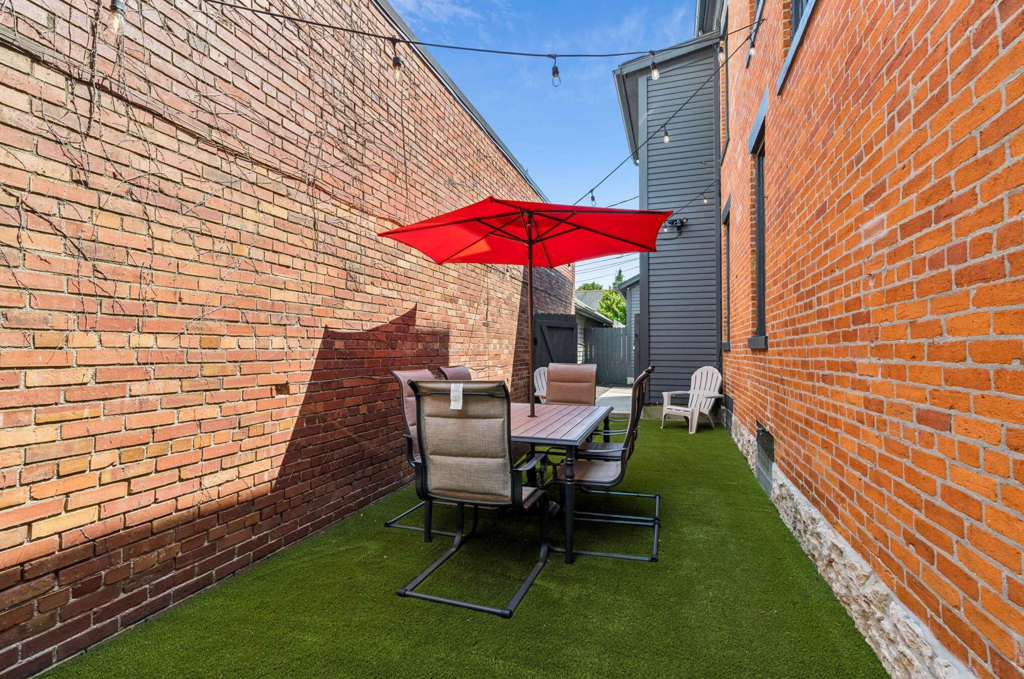 181 Thurman Ave, Columbus OH 43206-3216 exterior