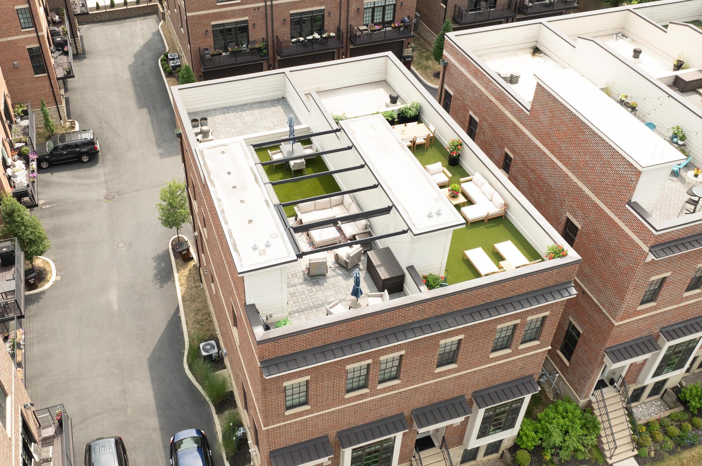 890 Front St, Columbus OH  43206-2521 exterior