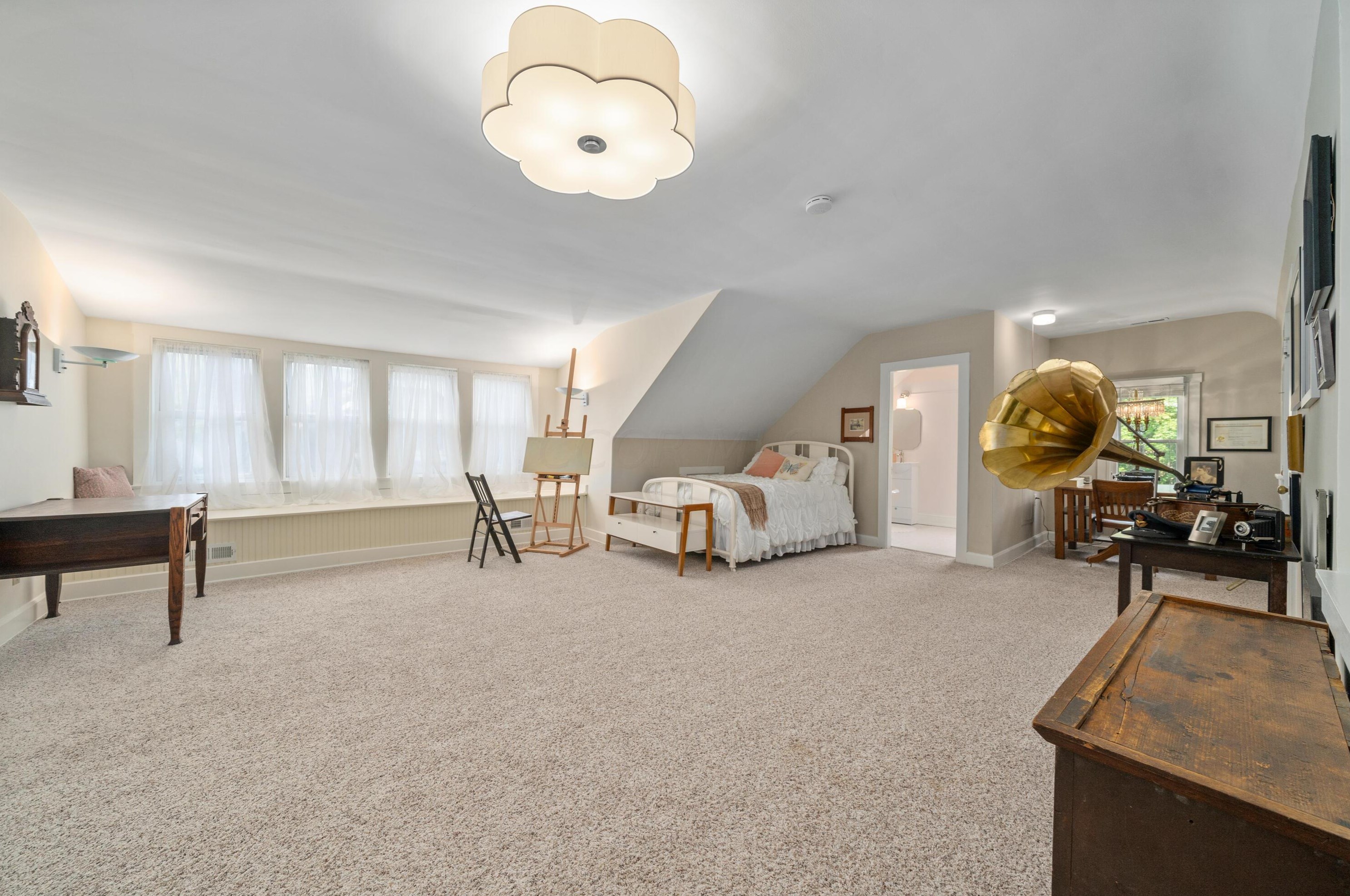 464 Parkview Ave, Columbus OH  43209-1011 exterior