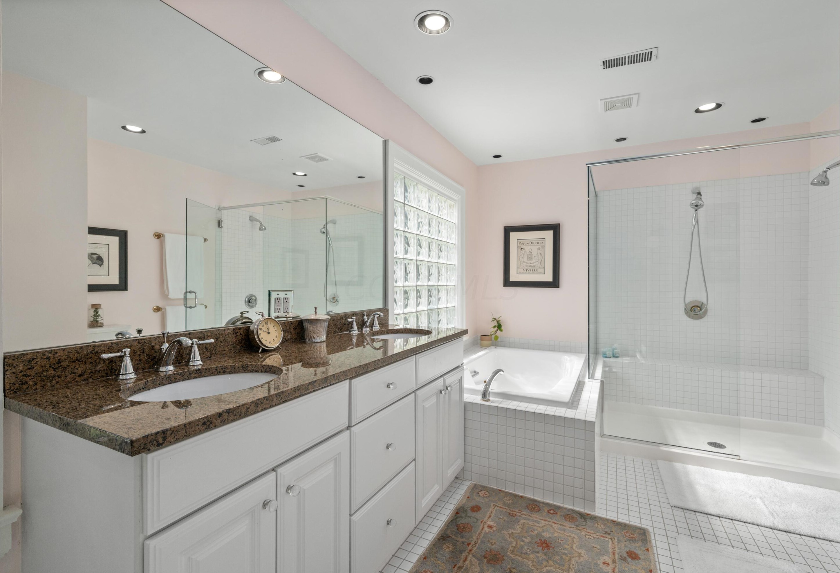 464 Parkview Ave, Columbus OH  43209-1011 exterior