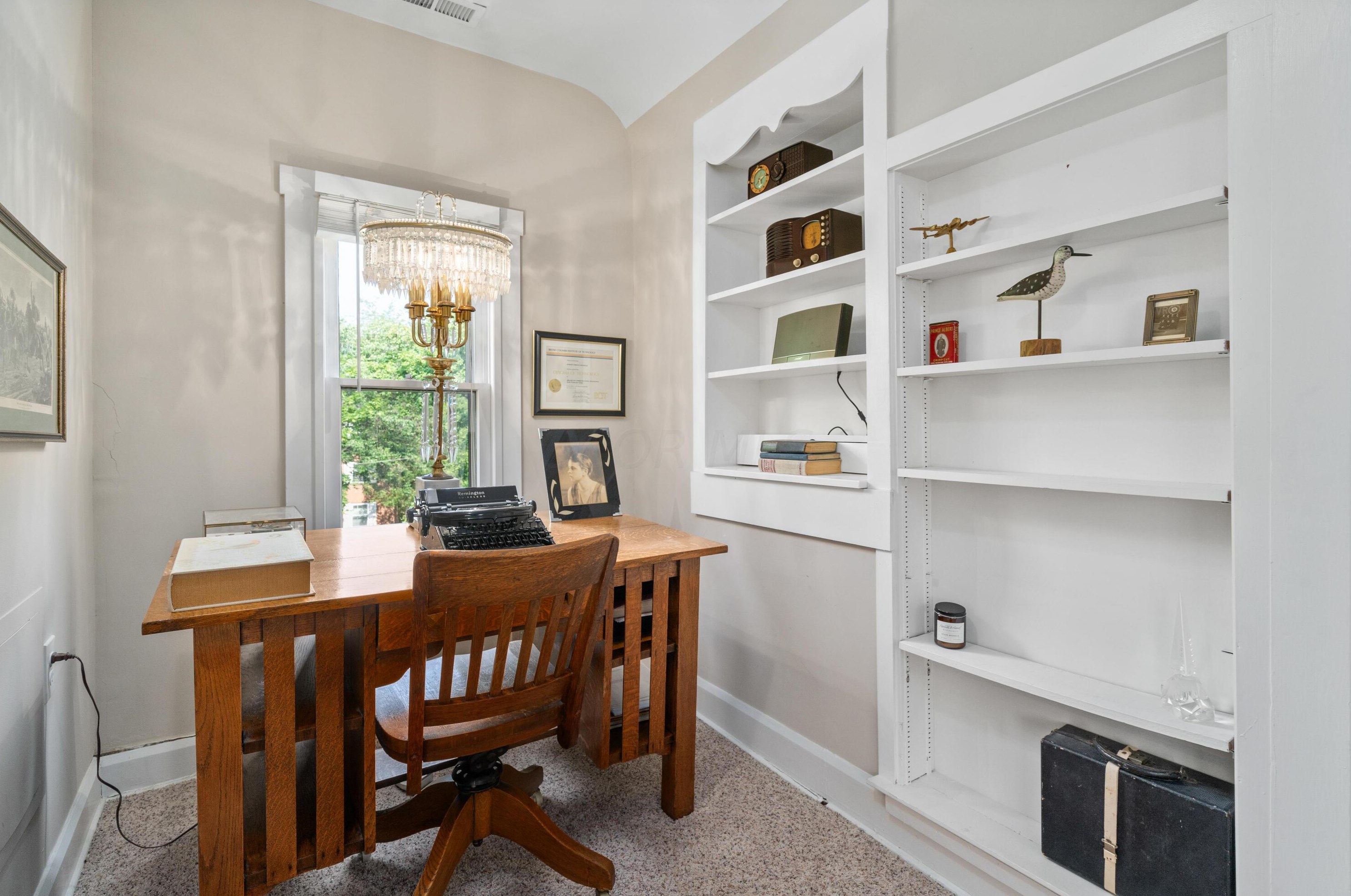 464 Parkview Ave, Columbus OH  43209-1011 exterior