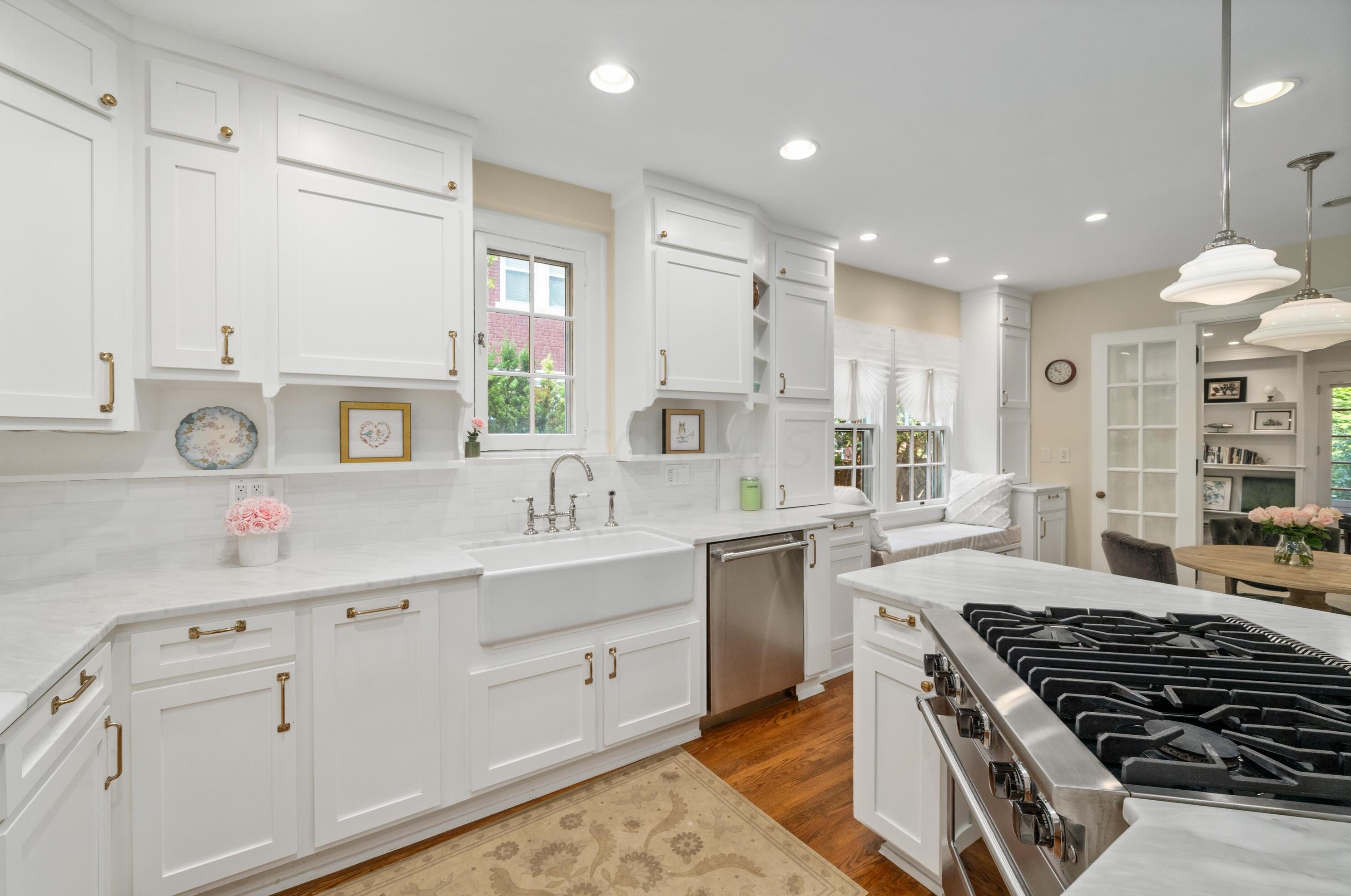 464 Parkview Ave, Columbus OH  43209-1011 exterior