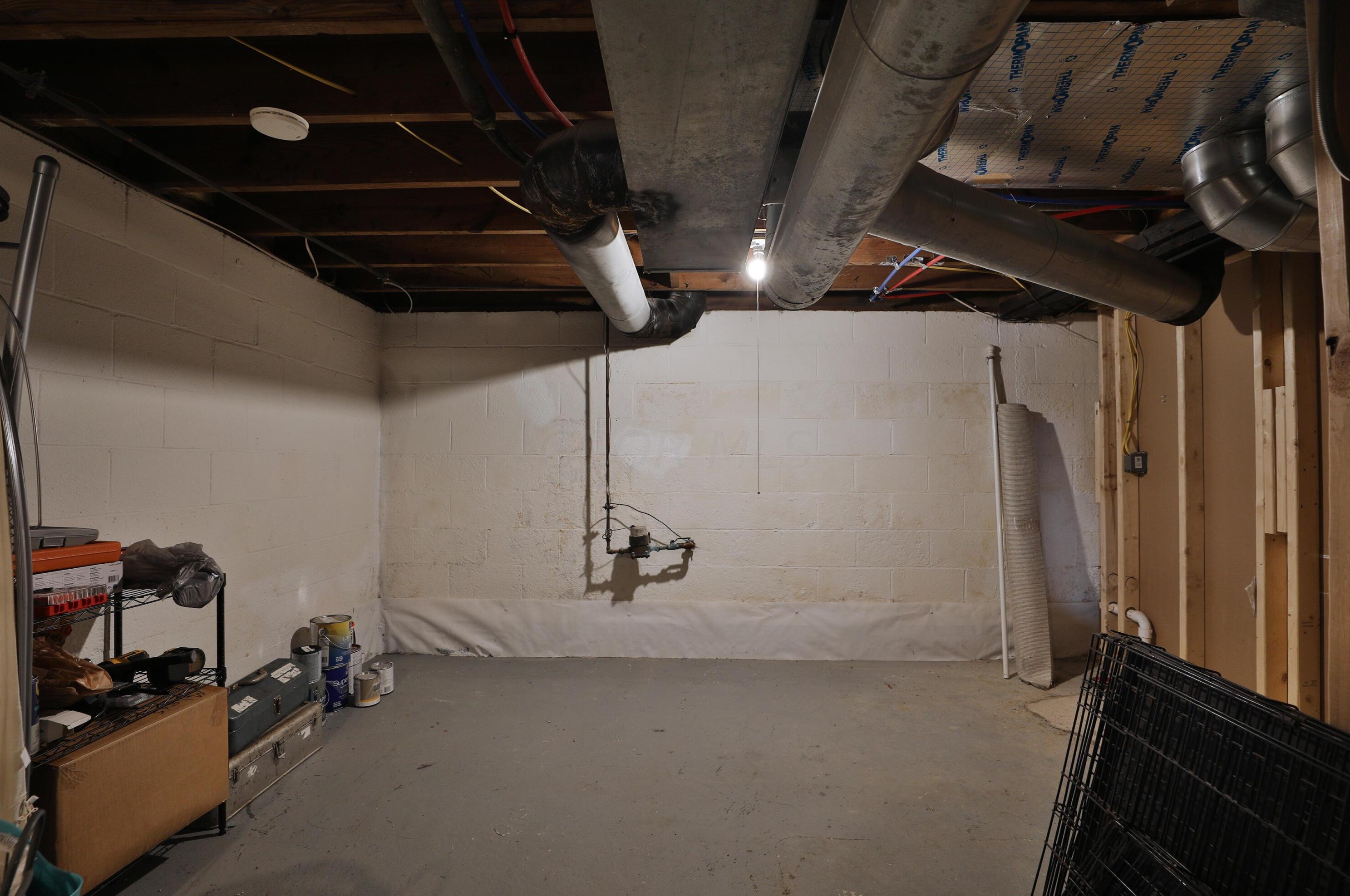 5690 Indianola Ave, Columbus OH 43085-3706 exterior