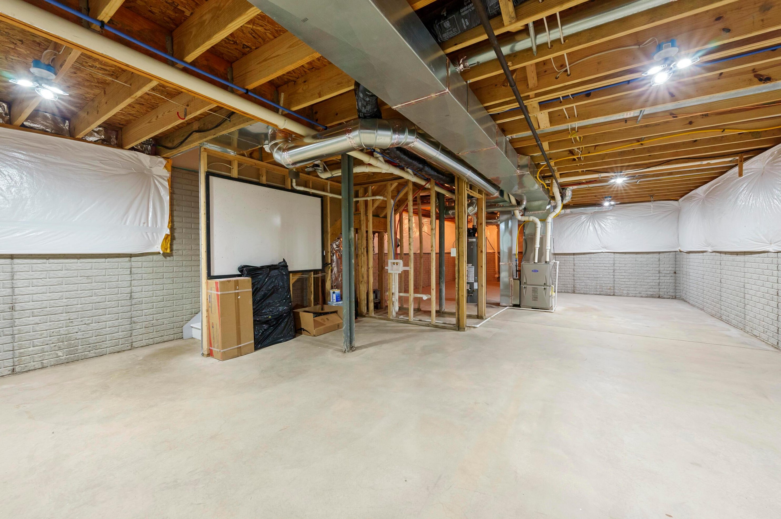 1085 Smt St, Columbus OH 43201-4518 exterior