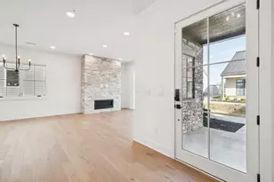 2808 Kobuk Dr, Columbus, OH 43228 - Photo 8