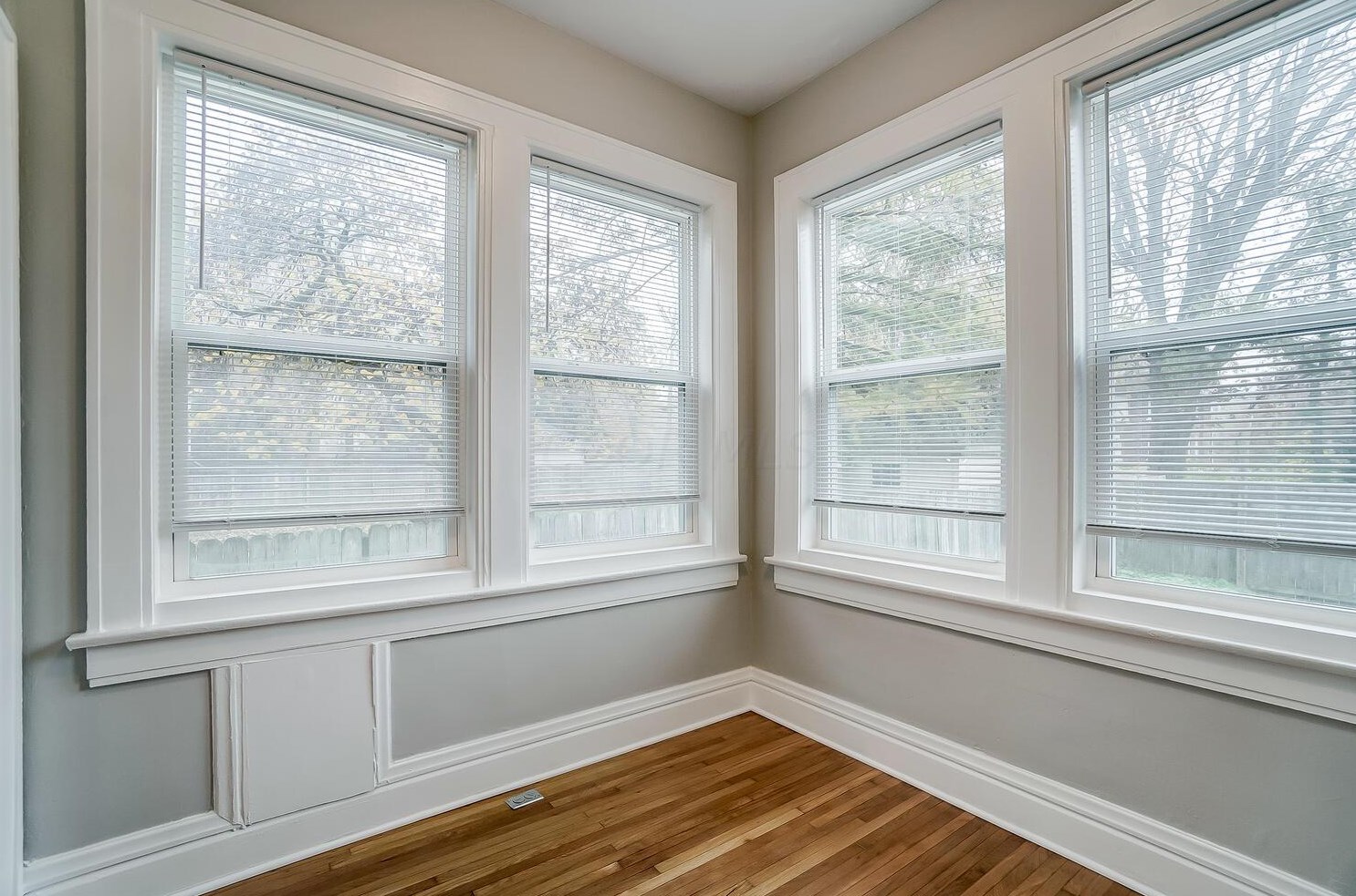 1685 Franklin Ave, Columbus OH 43085-3187 exterior