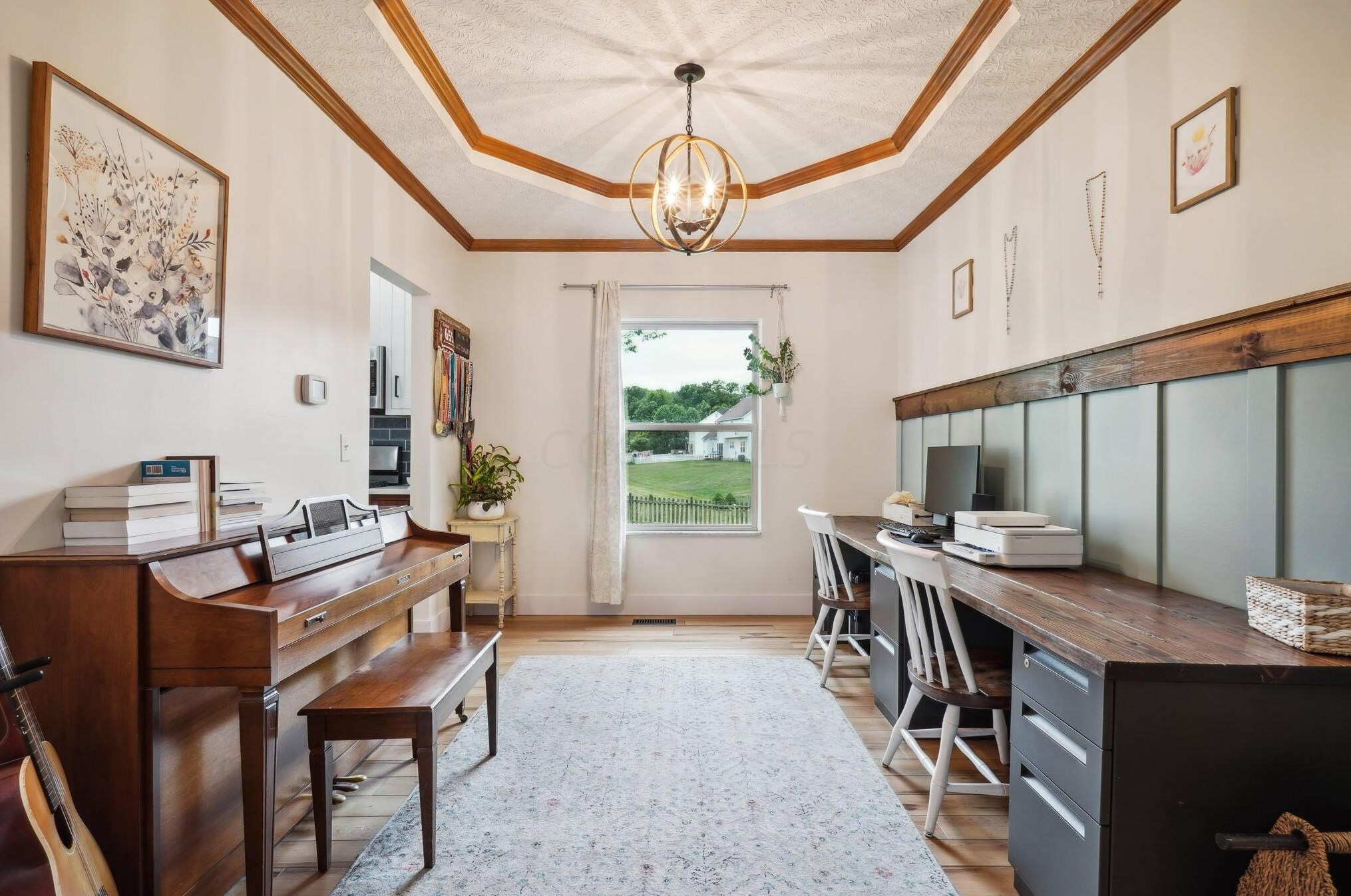 1119 Summer Hill Cir, Columbus OH  43230-6246 exterior