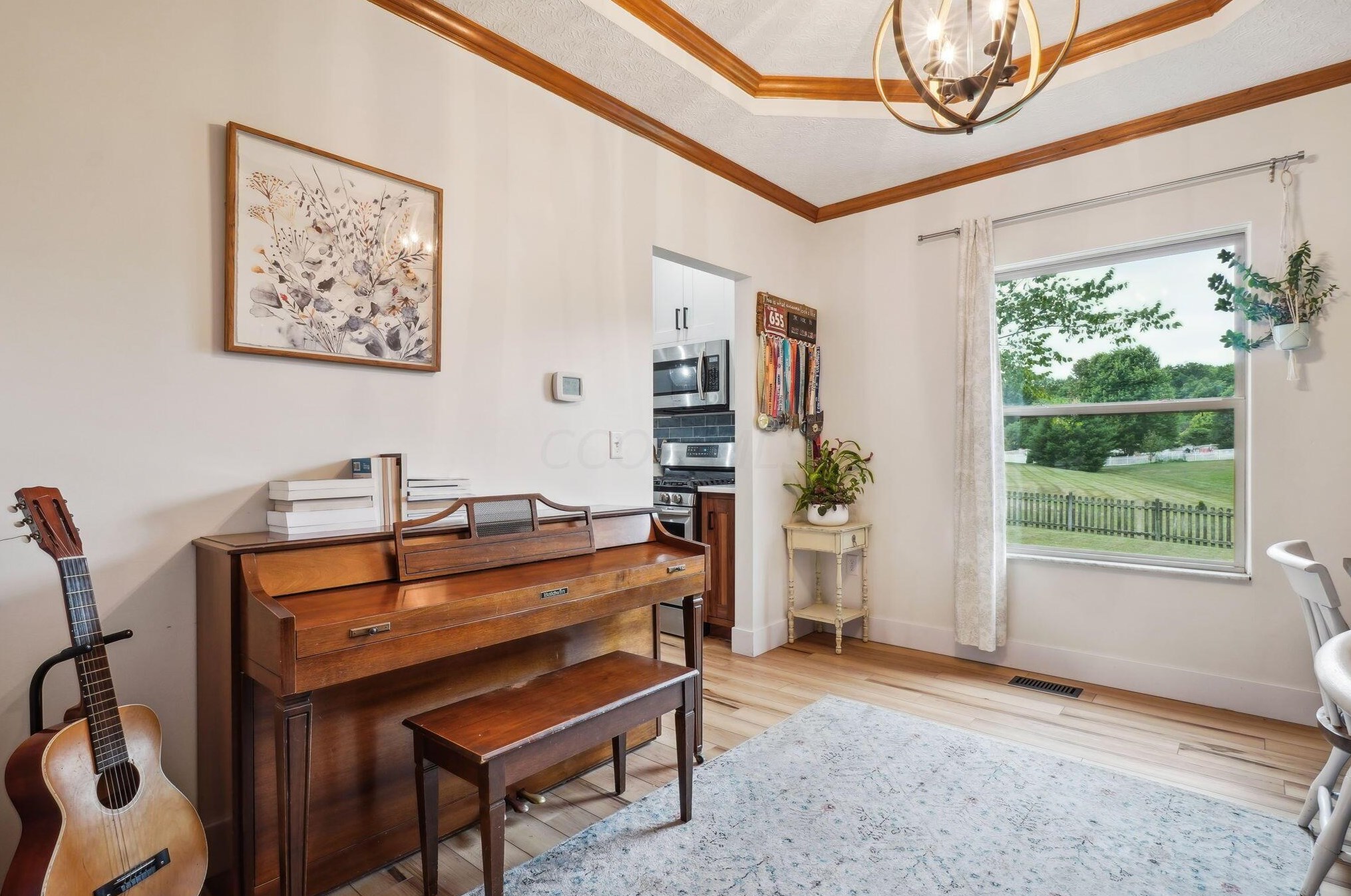 1119 Summer Hill Cir, Columbus OH  43230-6246 exterior