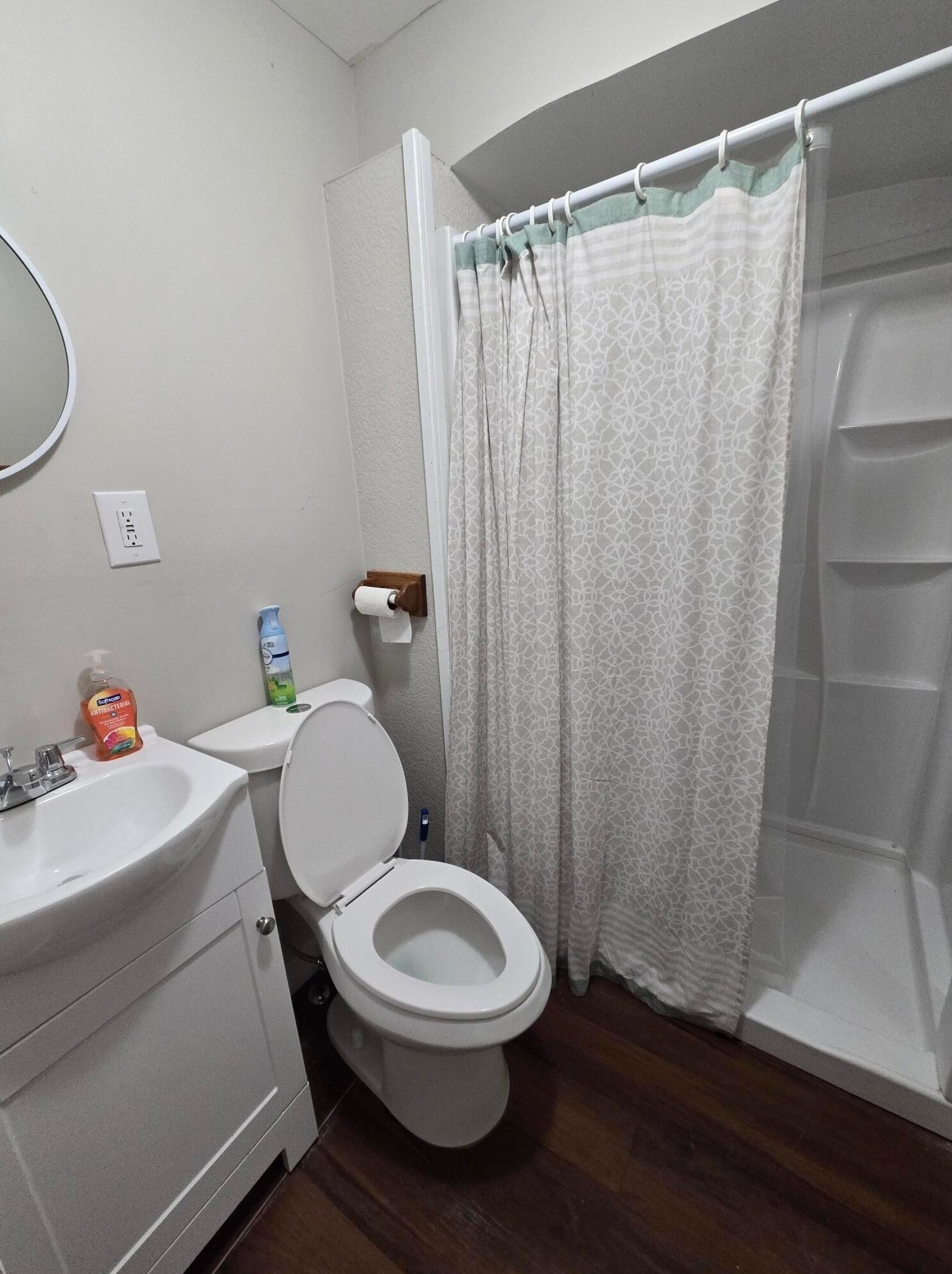 978 19 Ave, Columbus OH 43211-2458 exterior