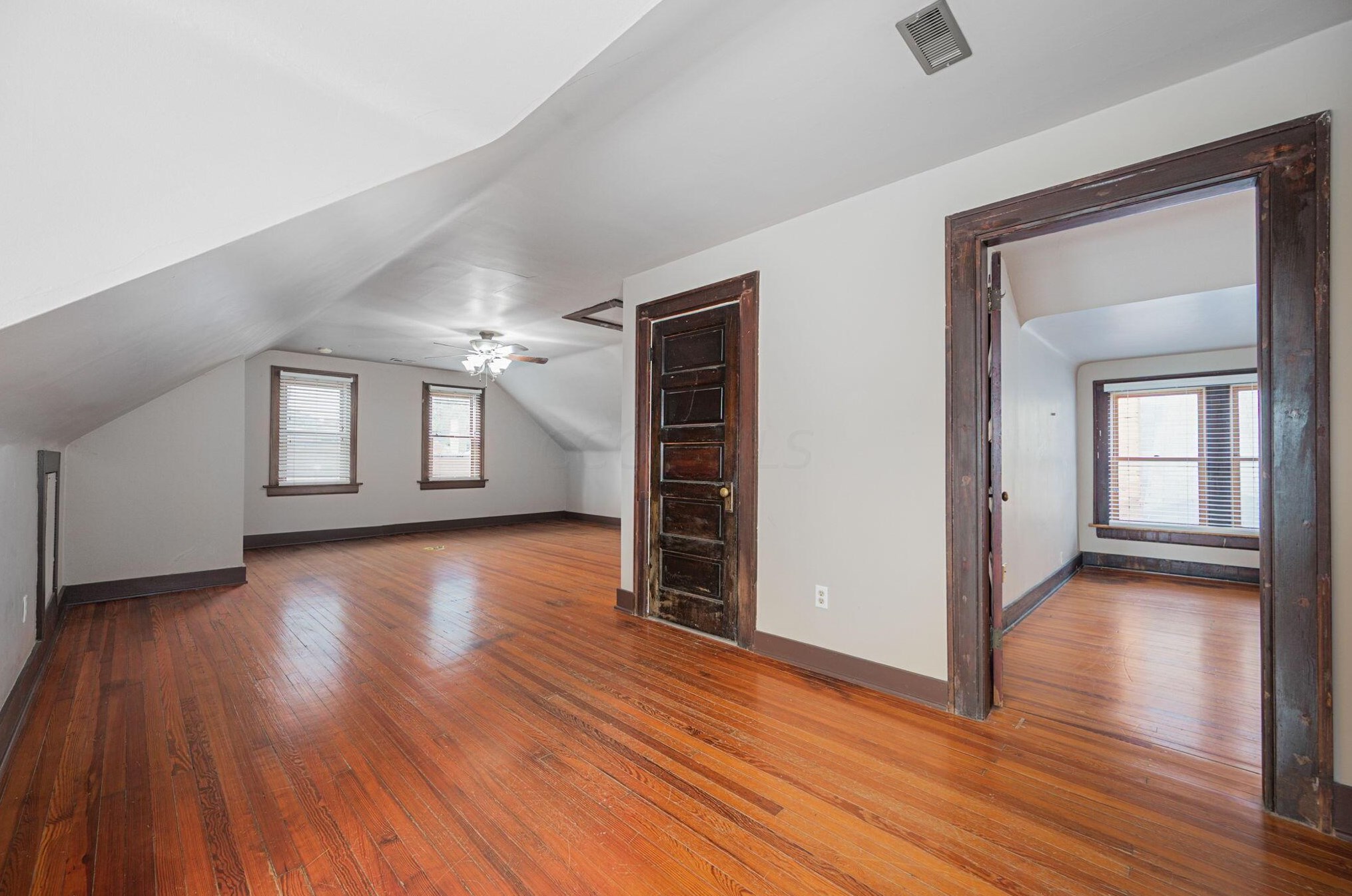 1321 Bryden Rd, Columbus OH 43205-2046 exterior