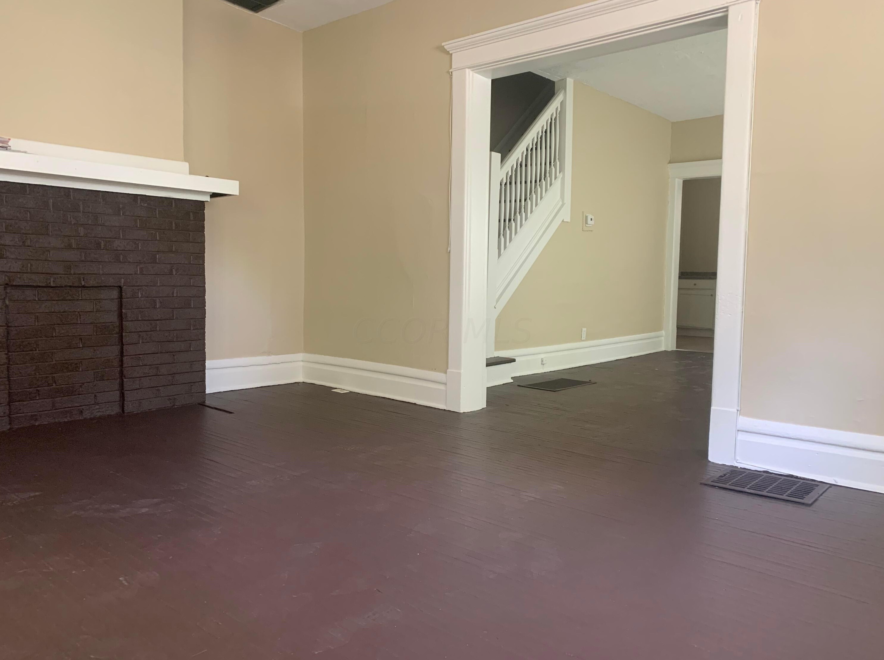 72 Eureka Ave, Columbus OH  43204-3200 exterior