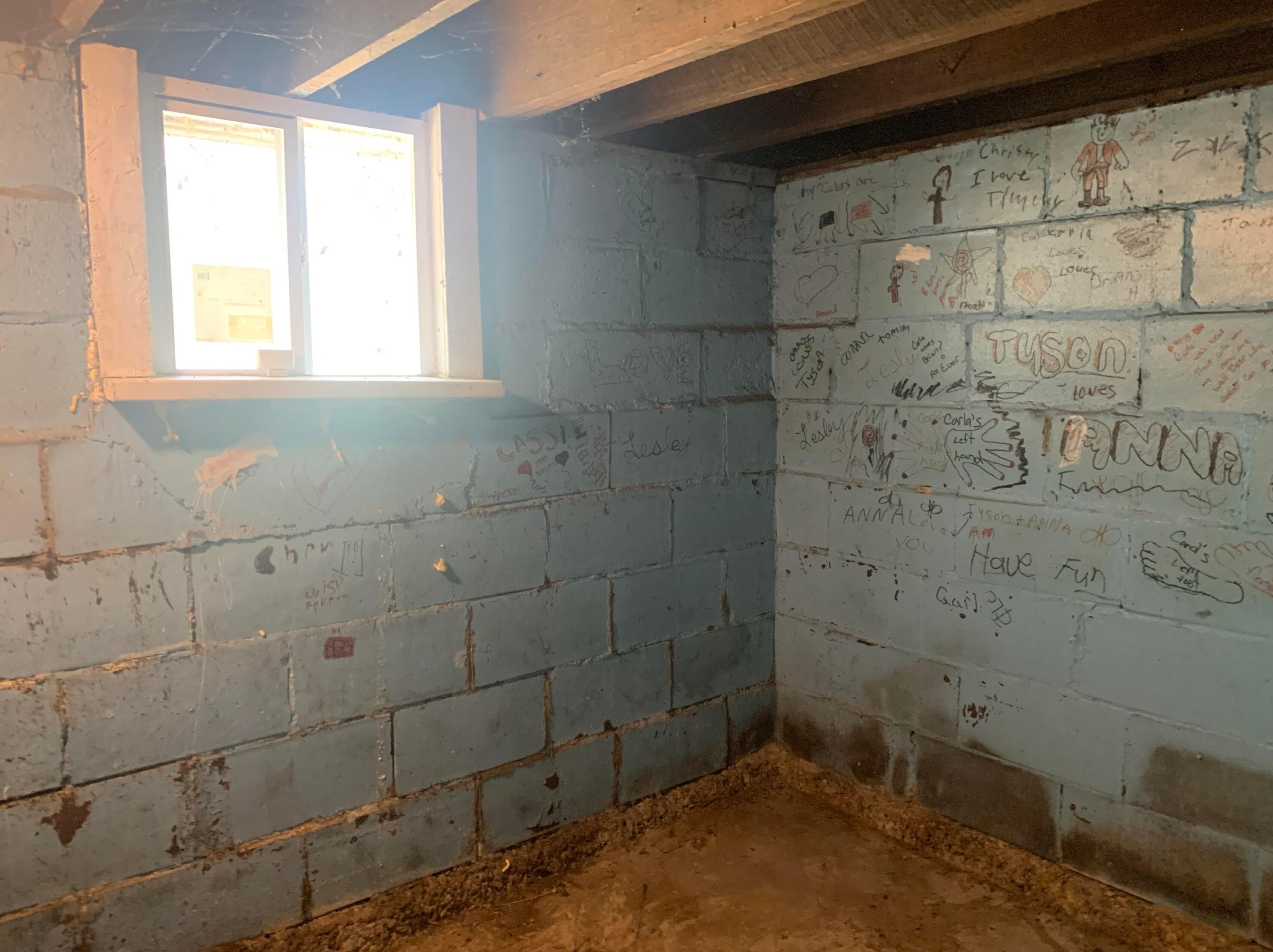 72 Eureka Ave, Columbus OH  43204-3200 exterior