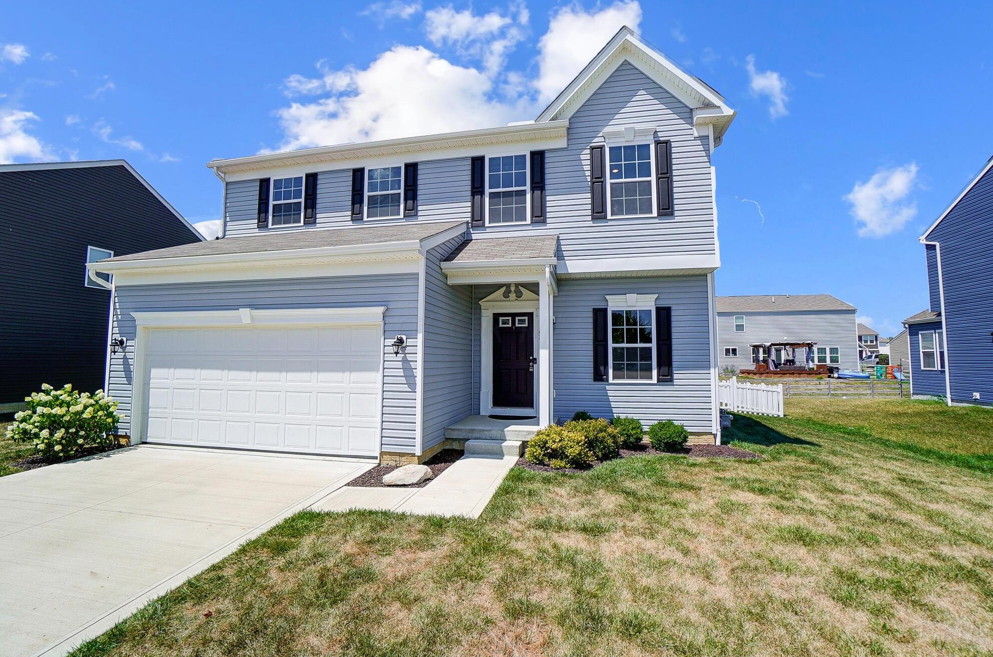 47 Hawthorne Dr, Ashville, OH 43103