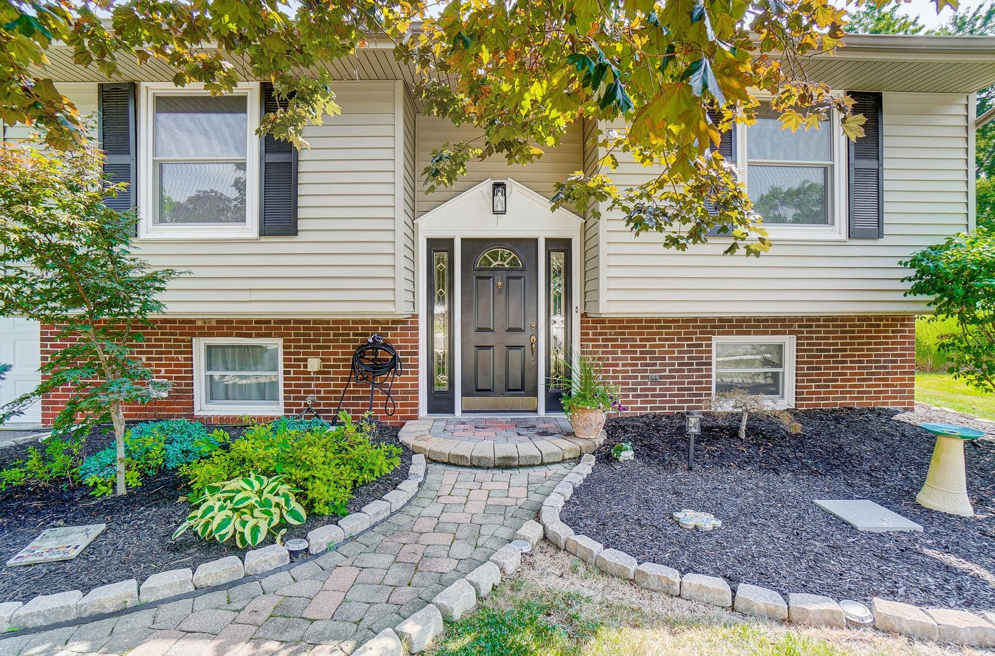 774 Larri Ct, West Jefferson, OH 43162