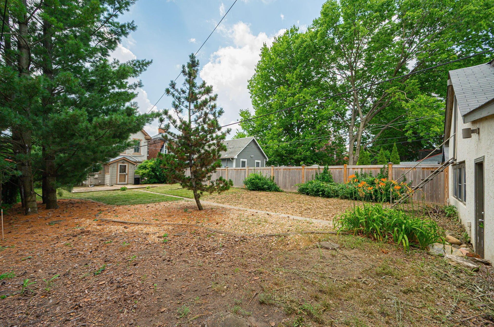 192 Thurman Ave, Columbus OH  43206-2630 exterior