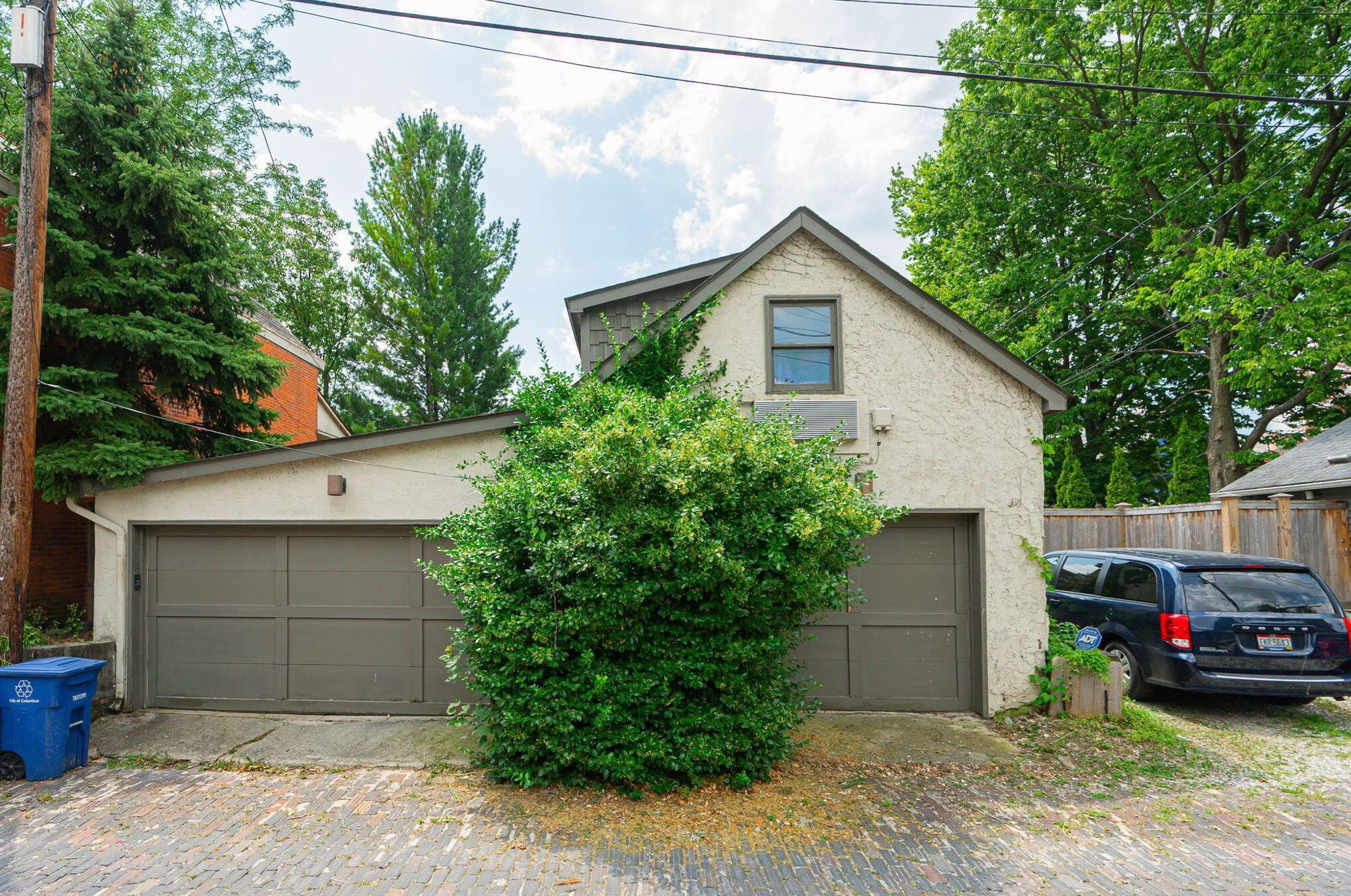 192 Thurman Ave, Columbus OH  43206-2630 exterior