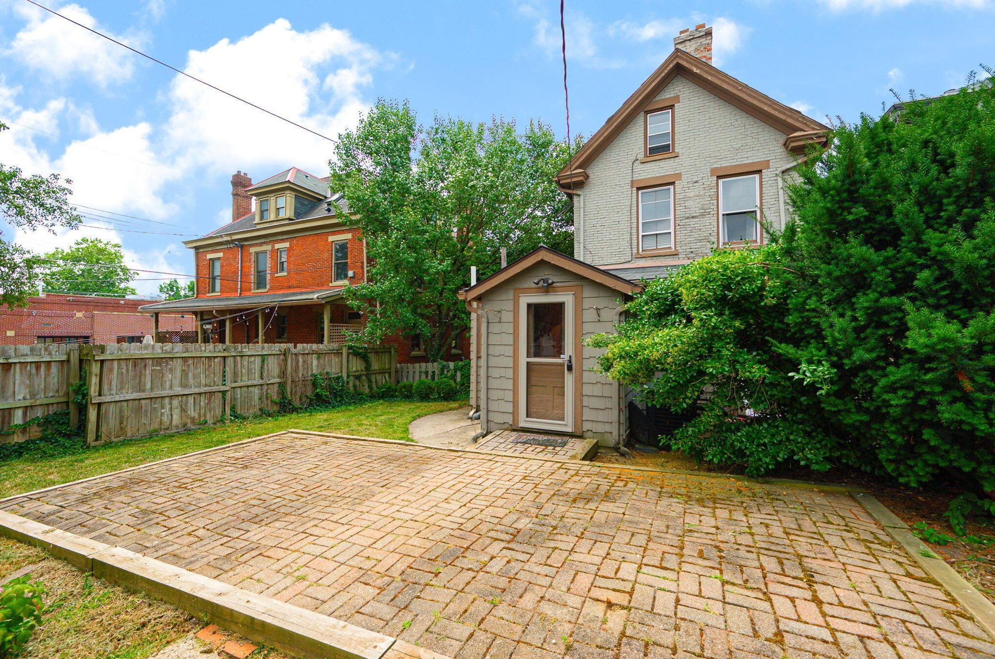 192 Thurman Ave, Columbus OH  43206-2630 exterior