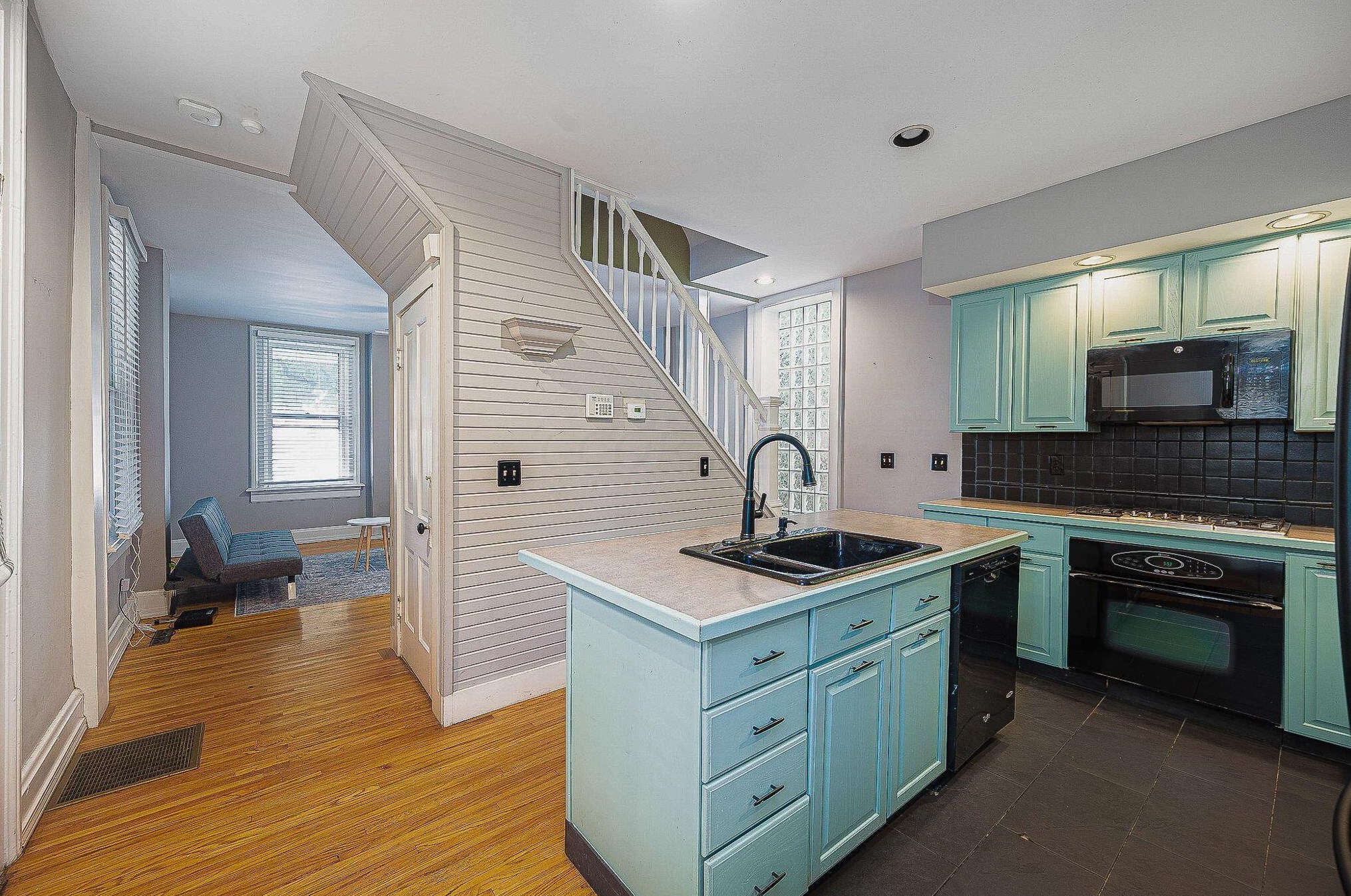 192 Thurman Ave, Columbus OH  43206-2630 exterior