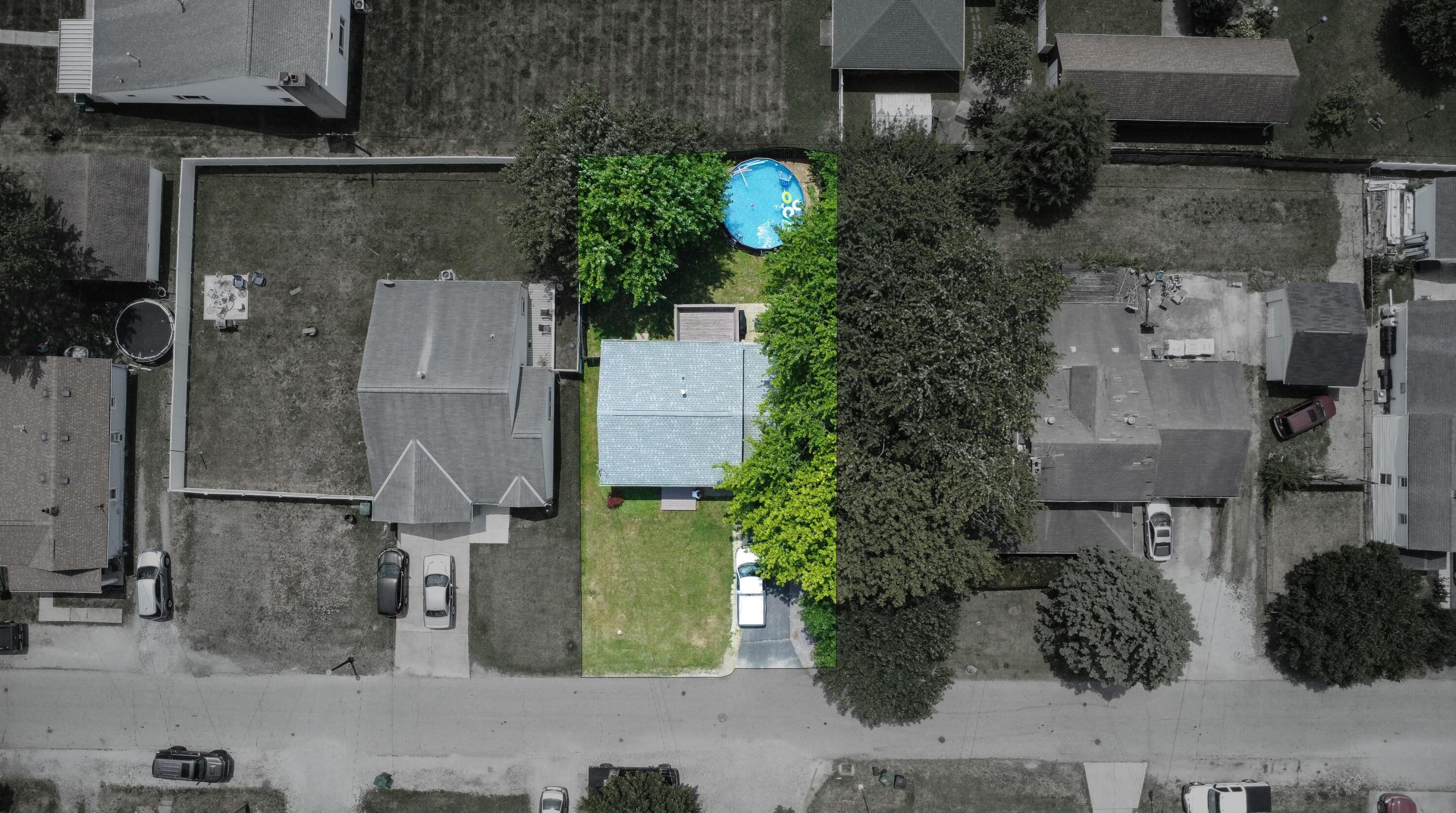 1605 Hillcrest Ave, Columbus OH  43207-4428 exterior