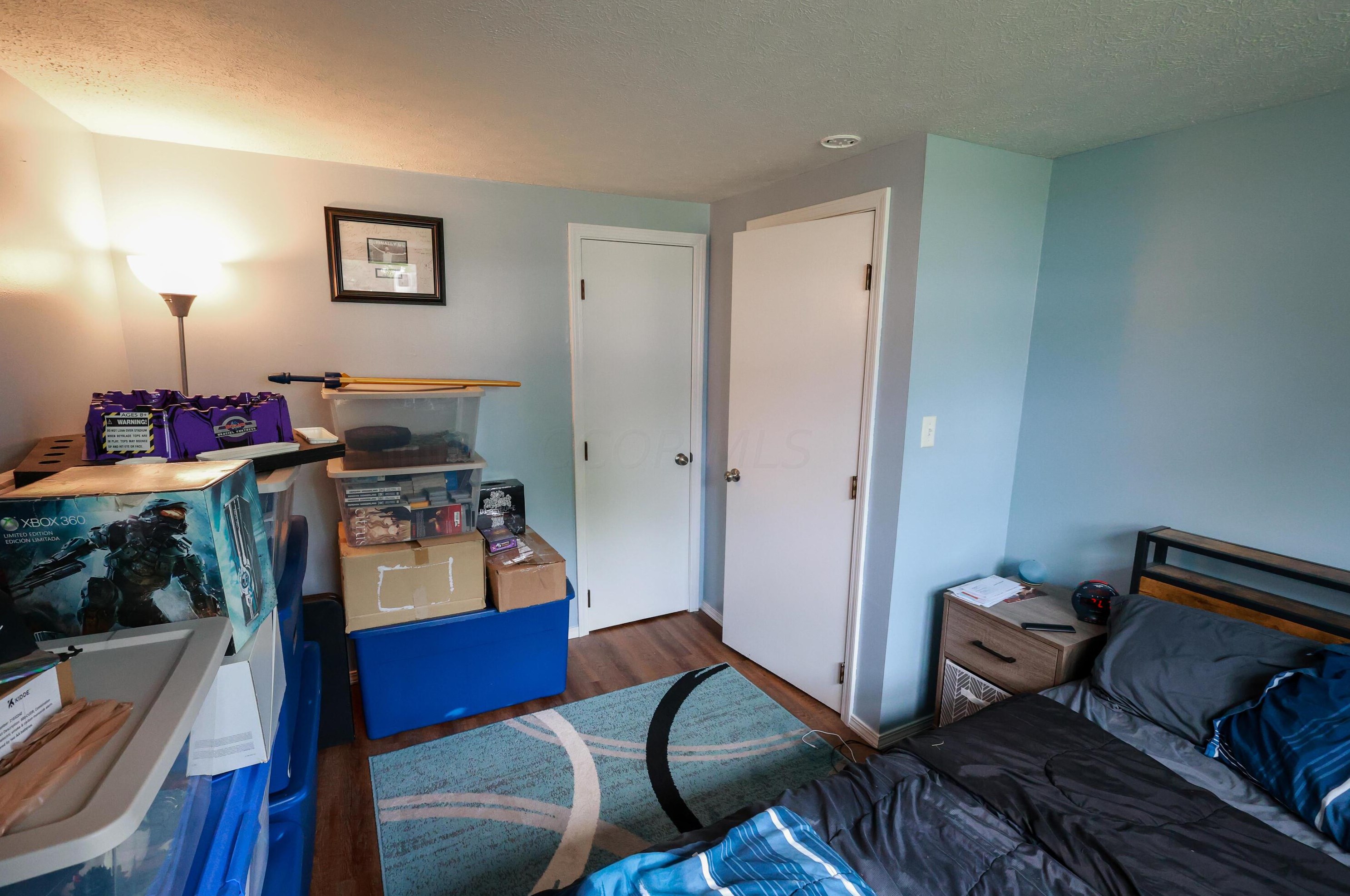 1605 Hillcrest Ave, Columbus OH  43207-4428 exterior