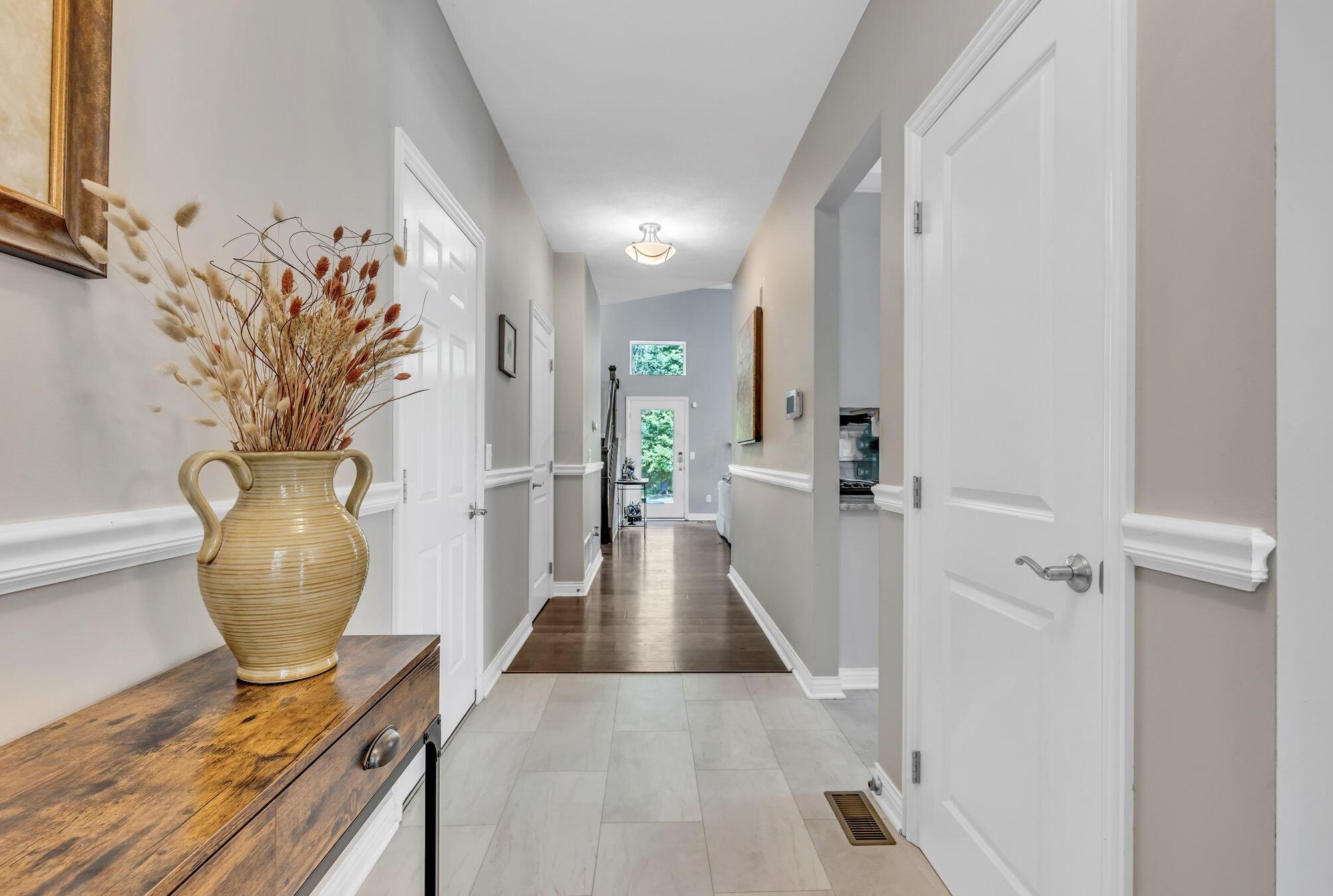 6146 Foxmeadow Dr, Westerville, OH 43081