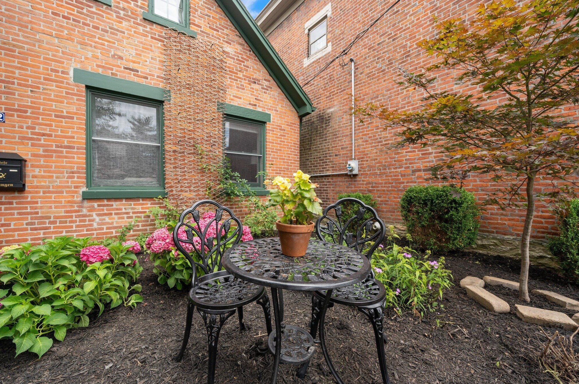 792 3rd St, Columbus OH  43206-2004 exterior