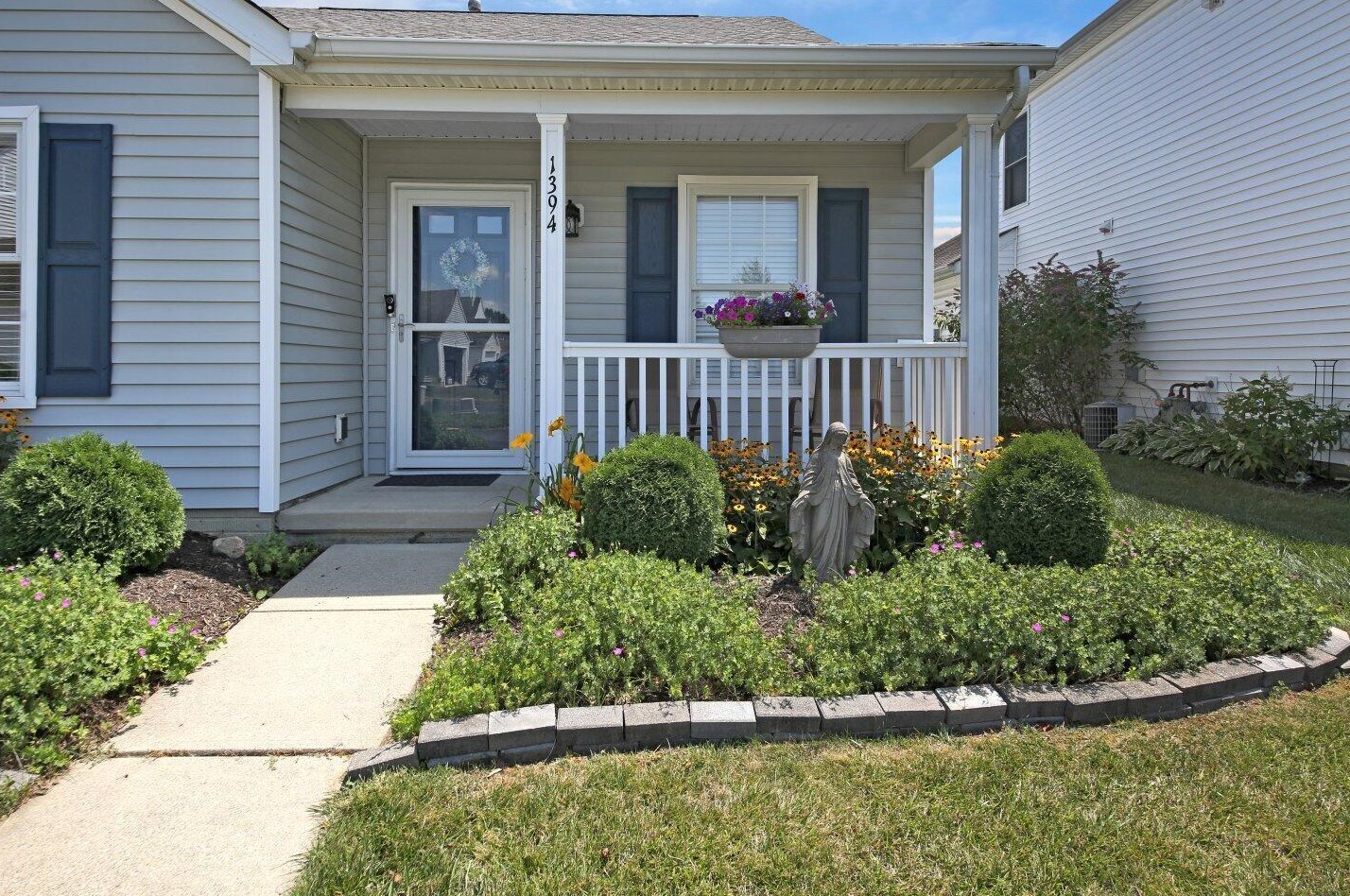 1394 Chickweed St #240, Blacklick, OH 43004